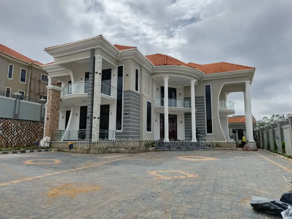 6bdrm Duplex in Fs Properties Ltd, Kira for sale in Kira