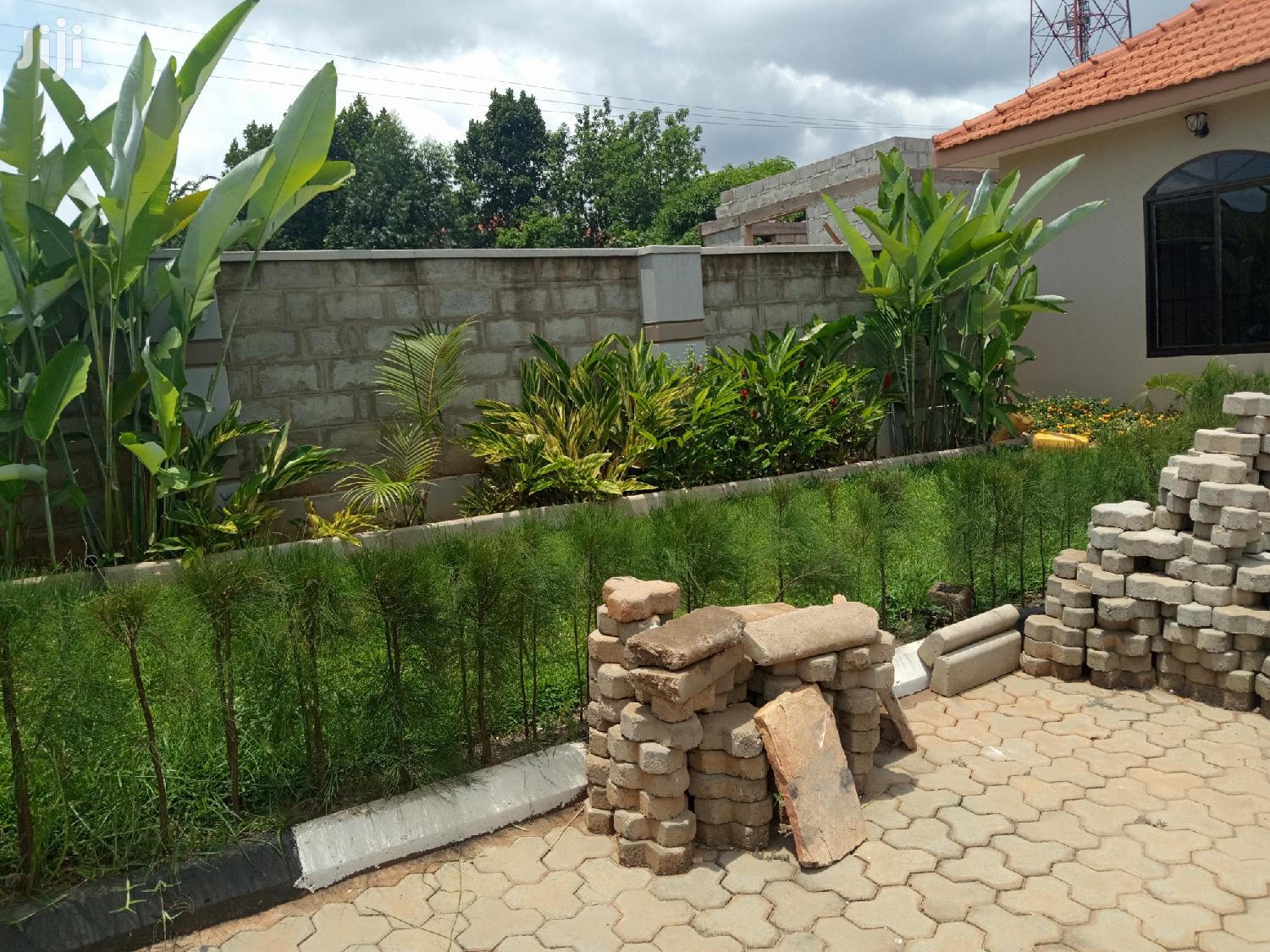 Najjera State Of The Art Bungaloo On Sell in Kampala