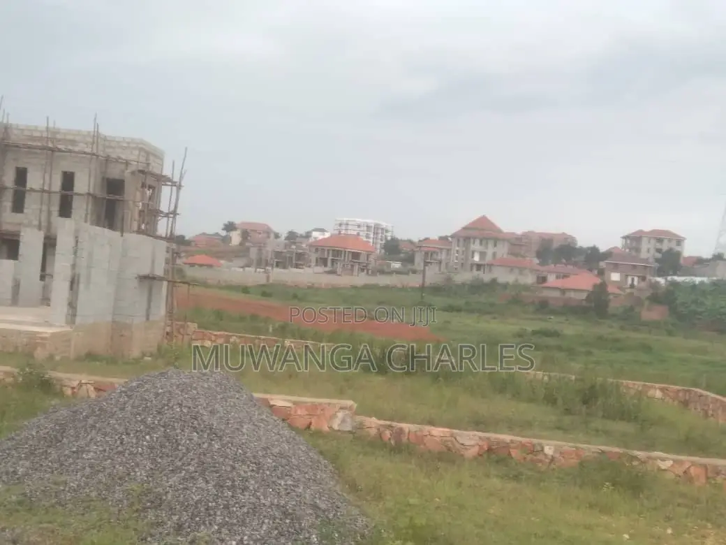 12deciamals of Land for Sale in Kungu in Kira