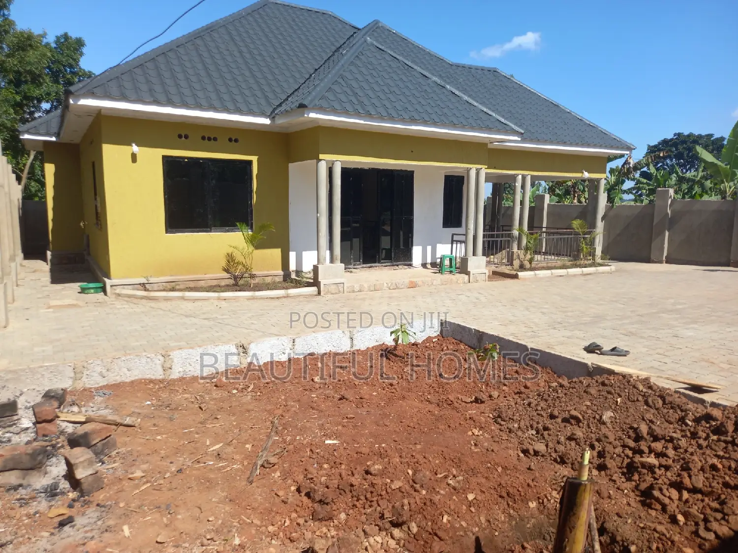 Furnished 4bdrm House in Kira for sale in Kira