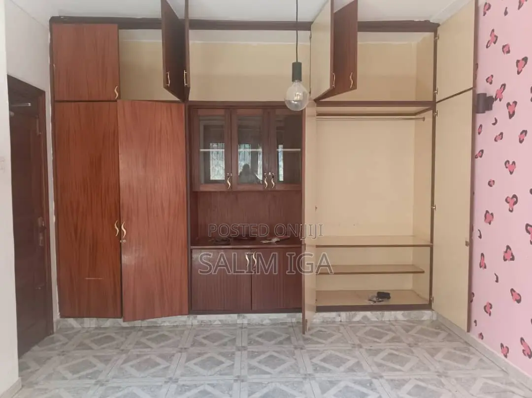 5bdrm Duplex in Kololo Property, Central Division for rent in Central Division