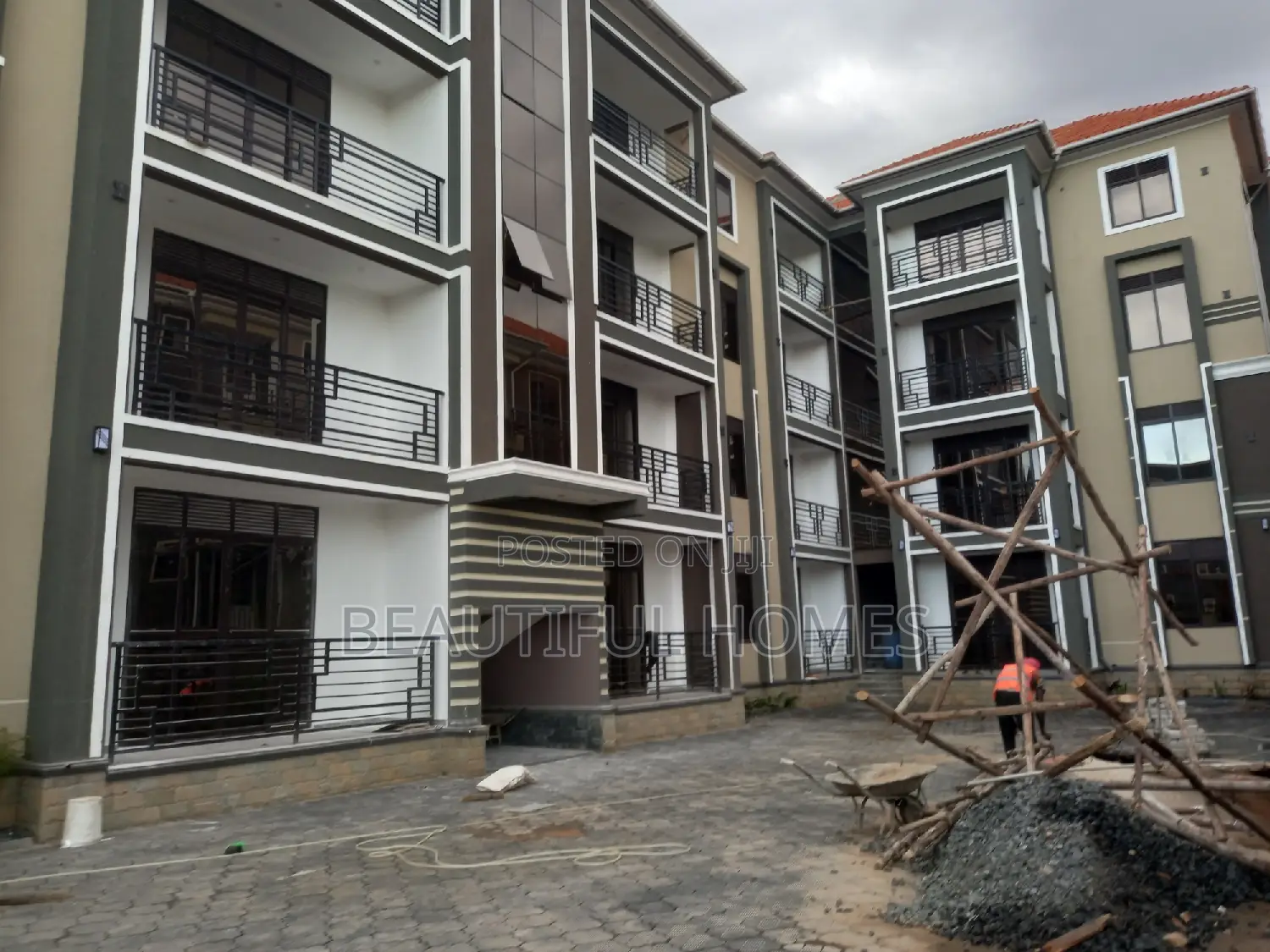 Furnished 2bdrm Block of Flats in Bukoto, Central Division for sale in Central Division