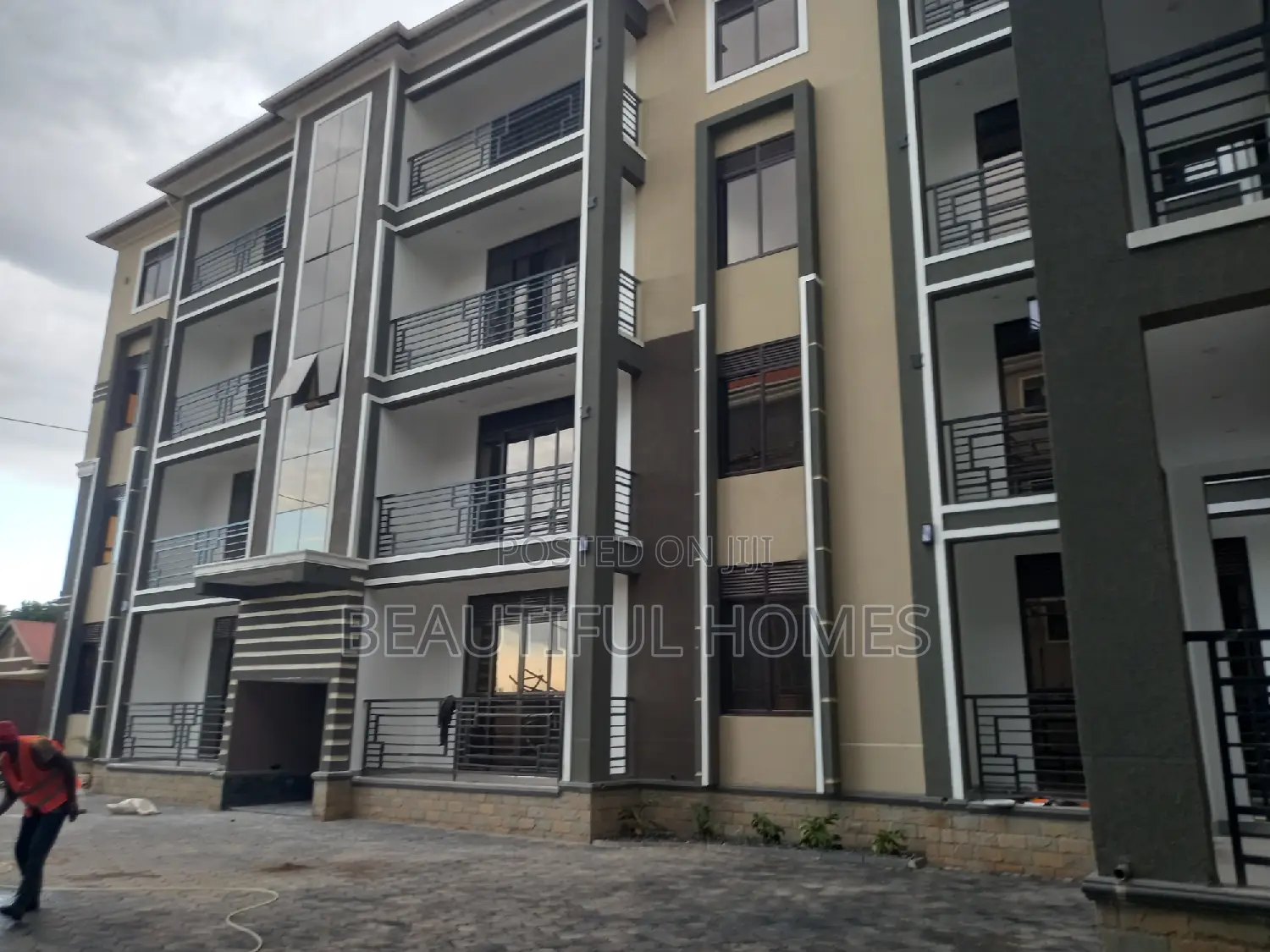 Furnished 2bdrm Block of Flats in Bukoto, Central Division for sale in Central Division