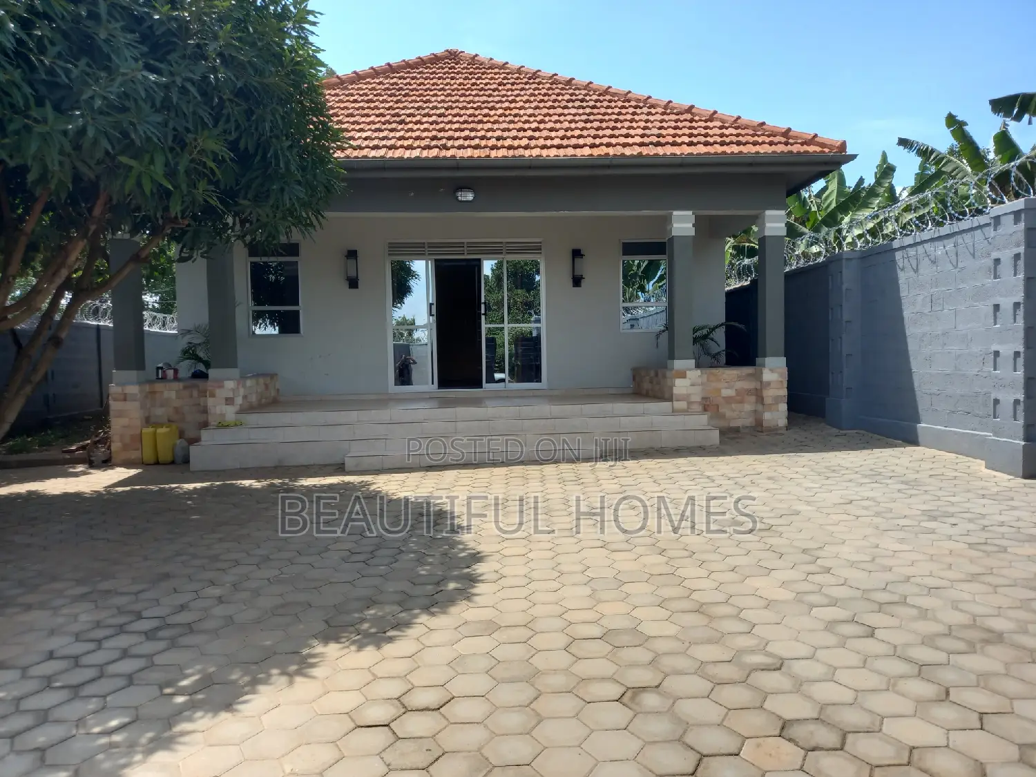 Furnished 4bdrm Bungalow in Kira for sale in Kira
