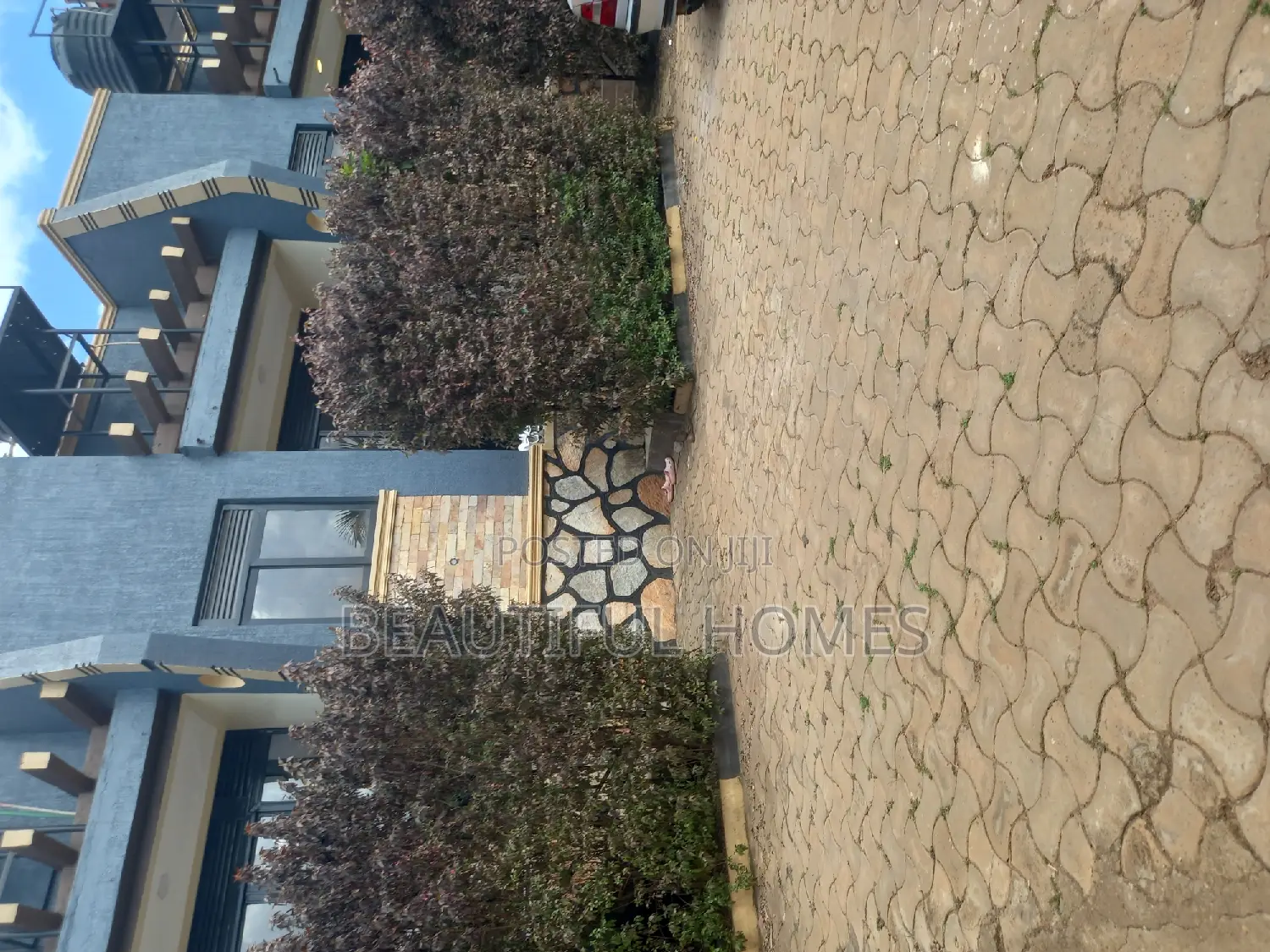 Furnished 2bdrm Maisonette in Najjera, Kira for sale in Kira