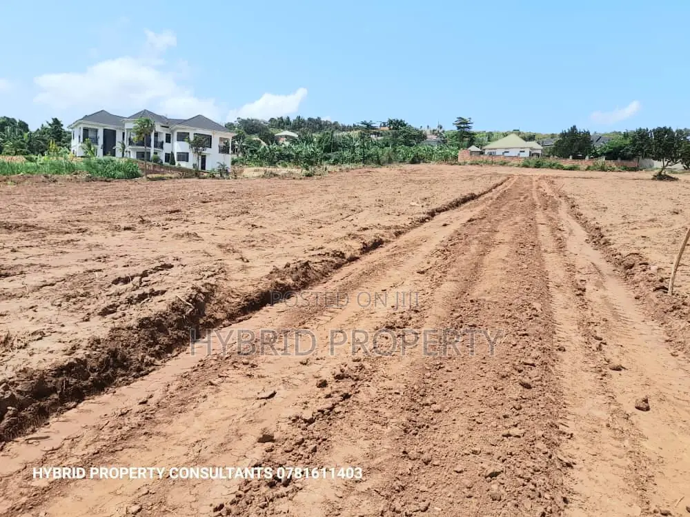 Prime Plots For Sale At Maya Executive Land Estate~Masaka Rd in Nsangi