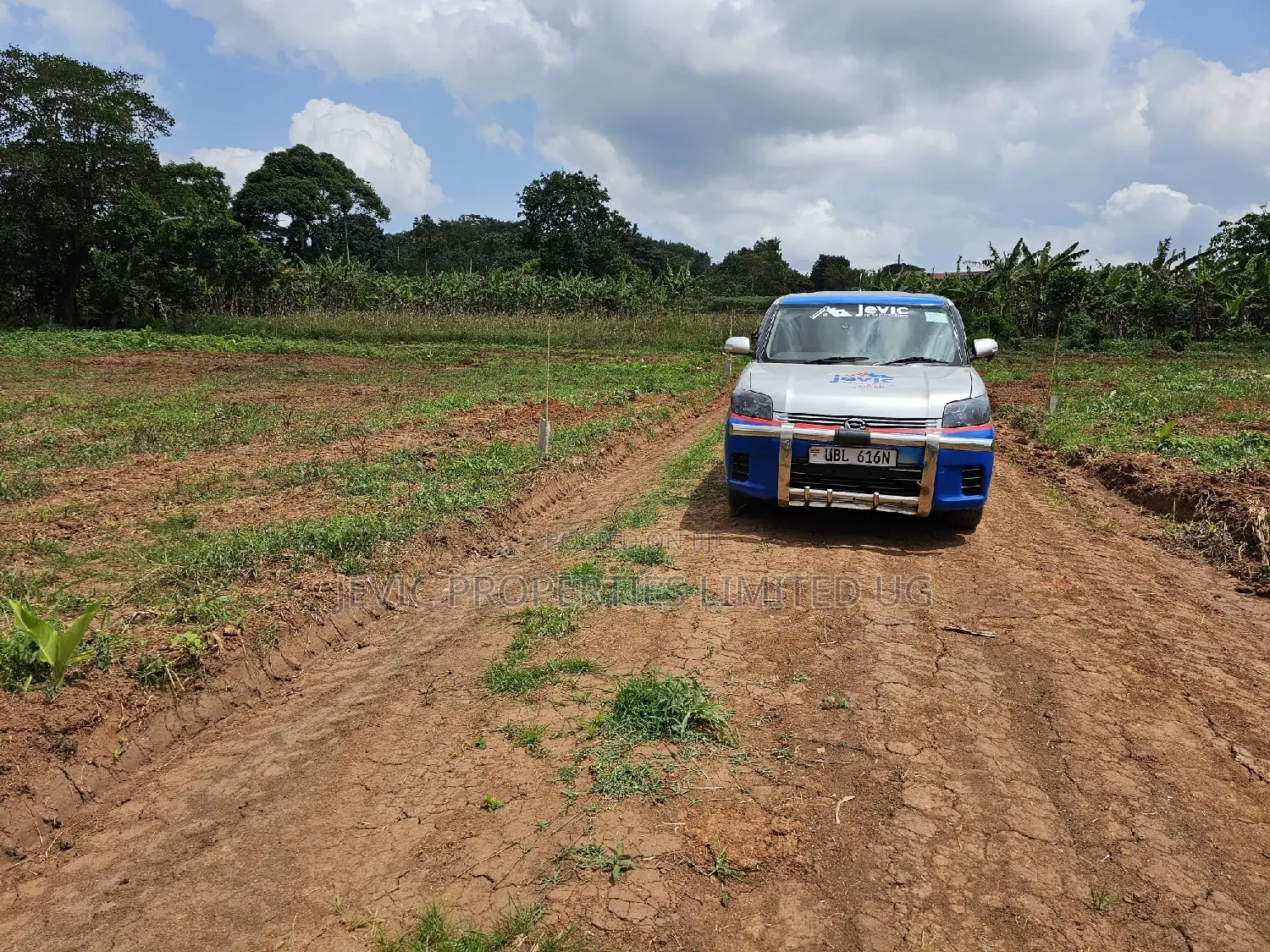 Looking for Land -Wakiso Namusera Titled Plots Are Fiting Yoir Dream in Wakiso / Wakiso