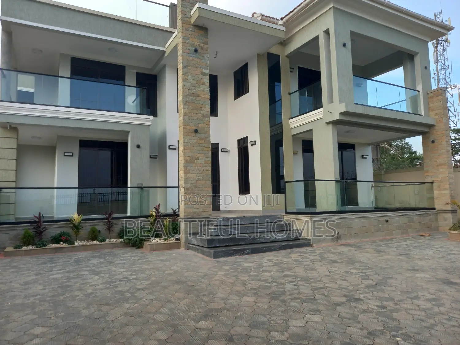 Furnished 7bdrm Mansion in Kyanja, Central Division for sale in Central Division