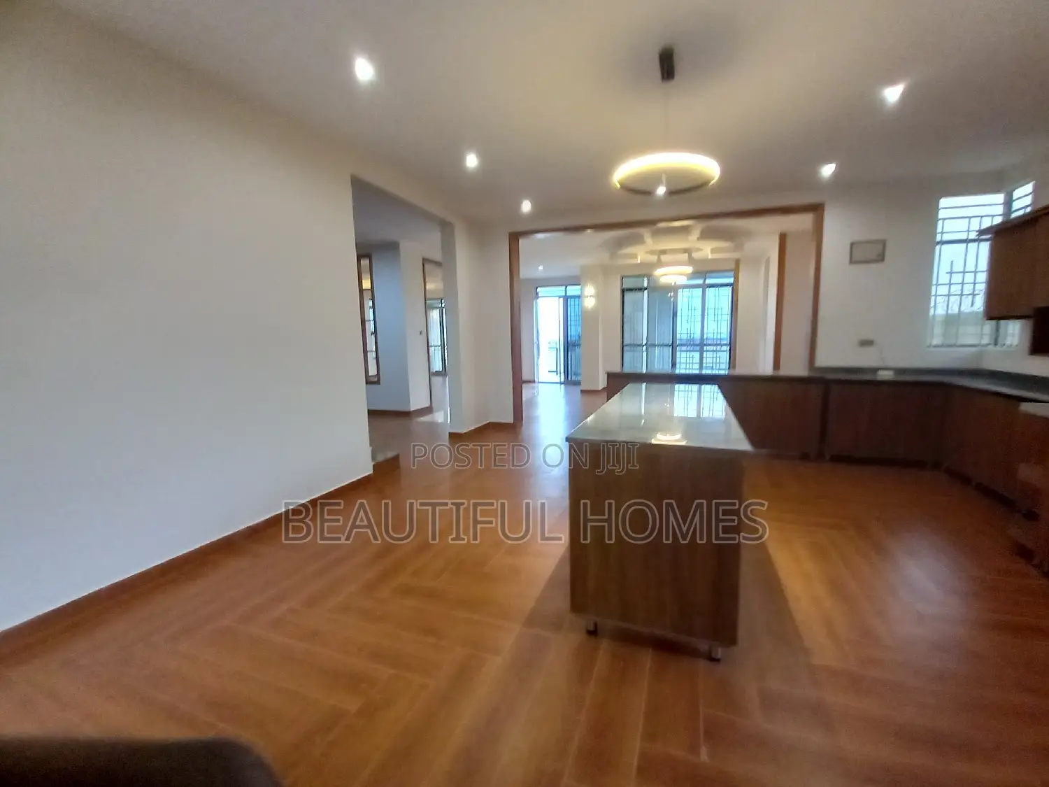 Furnished 7bdrm Mansion in Kyanja, Nakawa for sale in Nakawa