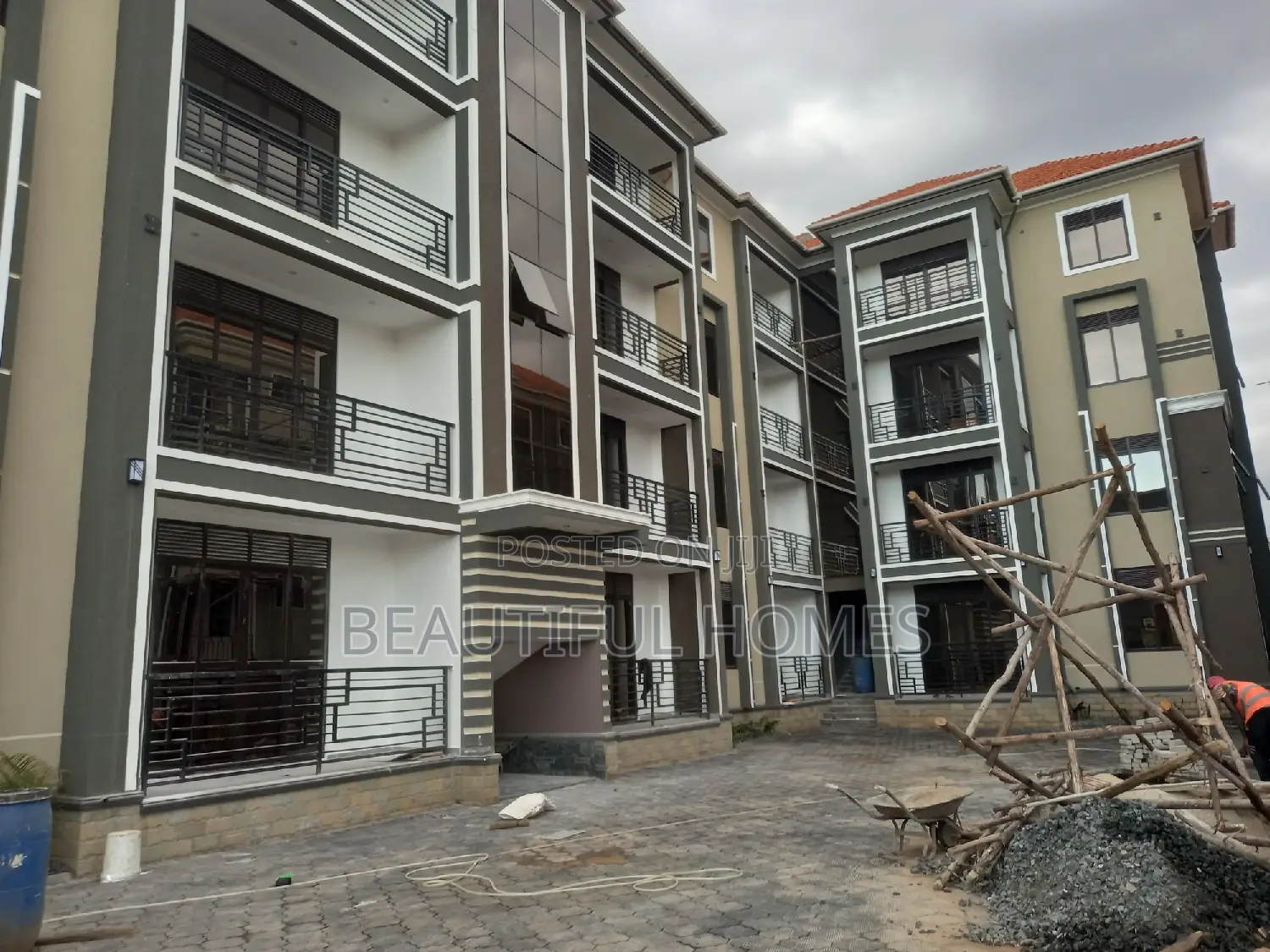 Furnished 2bdrm Apartment in Bukoto, Nakawa for sale in Nakawa