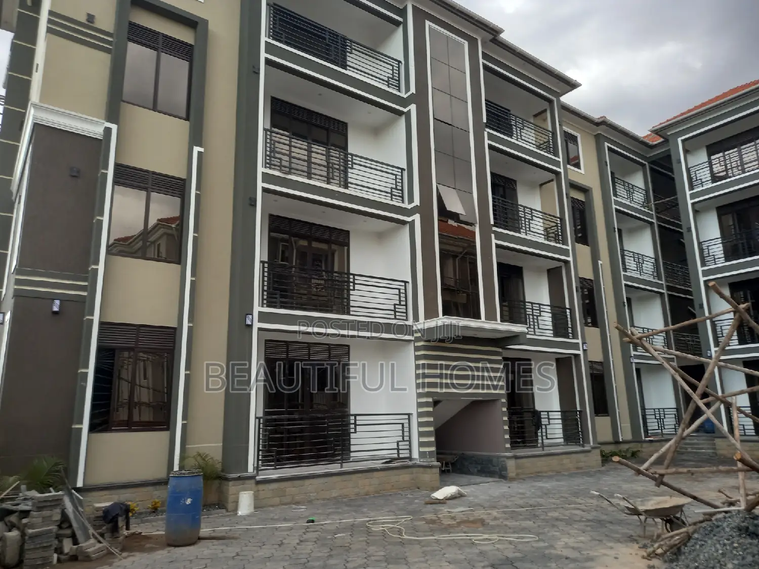 Furnished 2bdrm Condo in Bukoto, Central Division for sale in Central Division