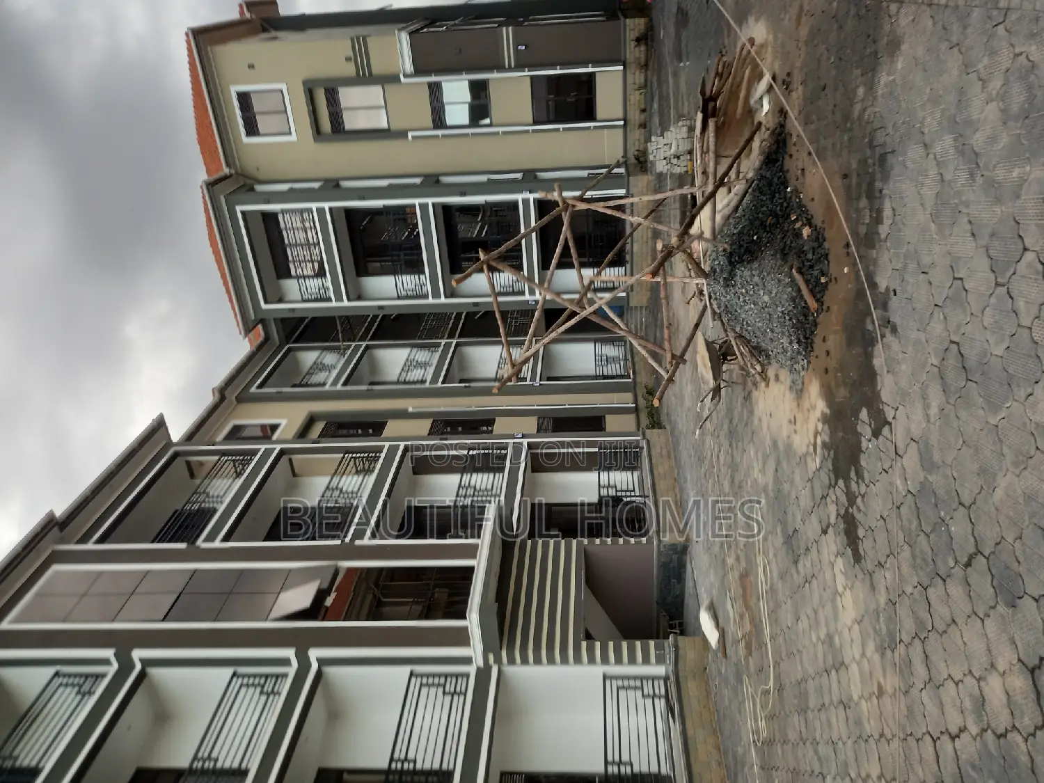 Furnished 2bdrm Condo in Bukoto, Central Division for sale in Central Division