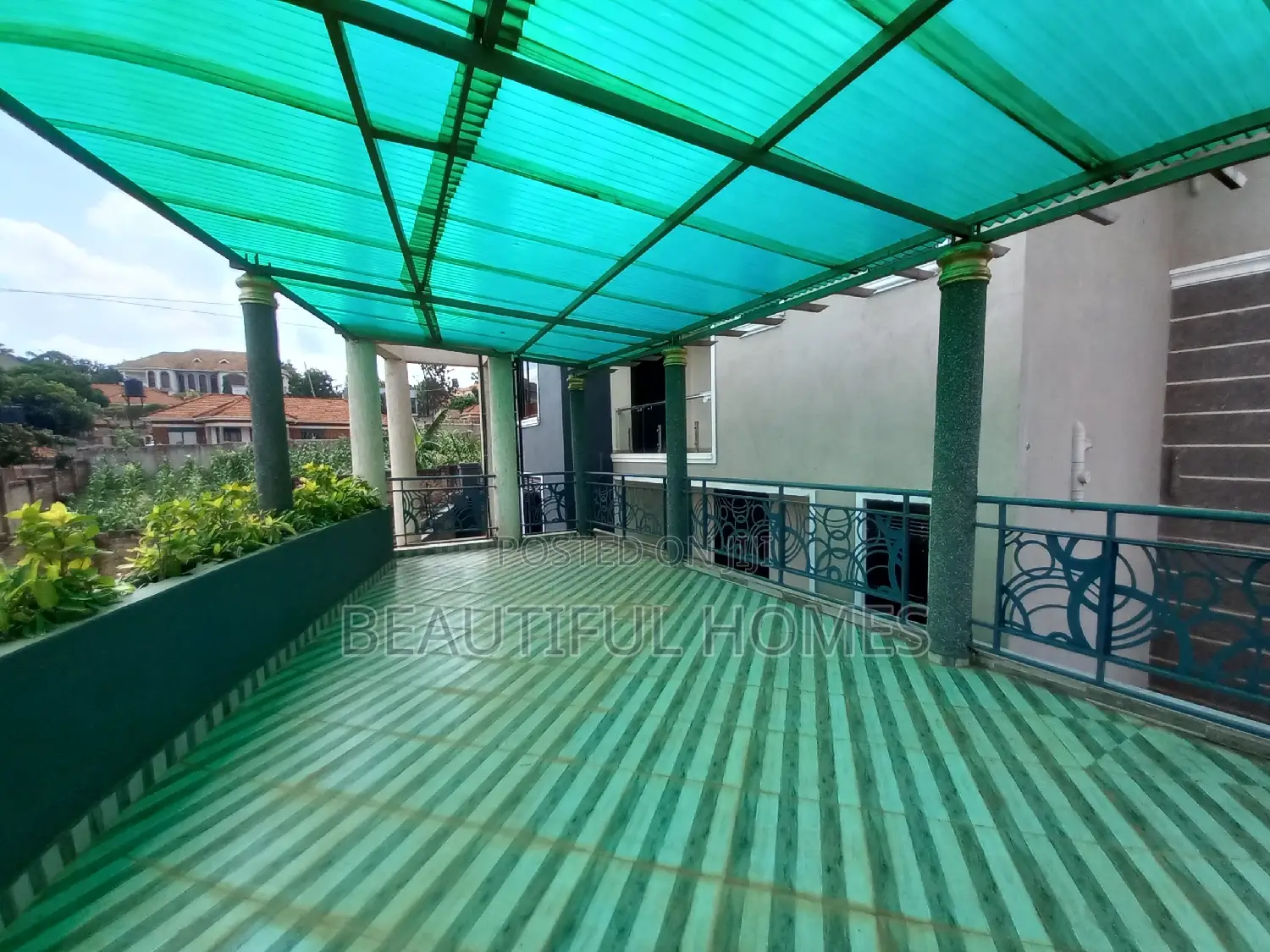 Furnished 6bdrm Mansion in Kira Luxurious for sale in Kira