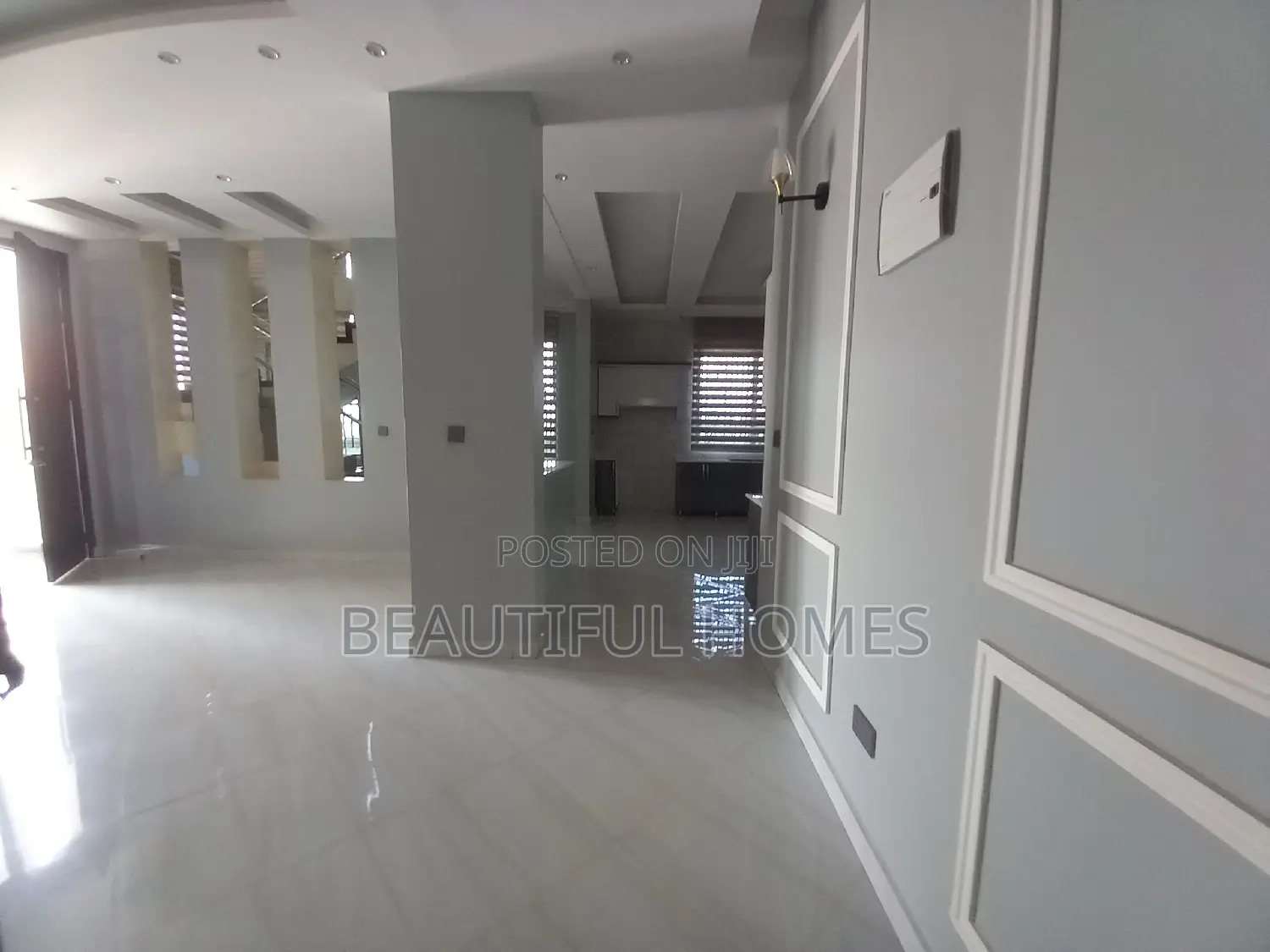 Furnished 6bdrm Mansion in Kira Luxurious for sale in Kira