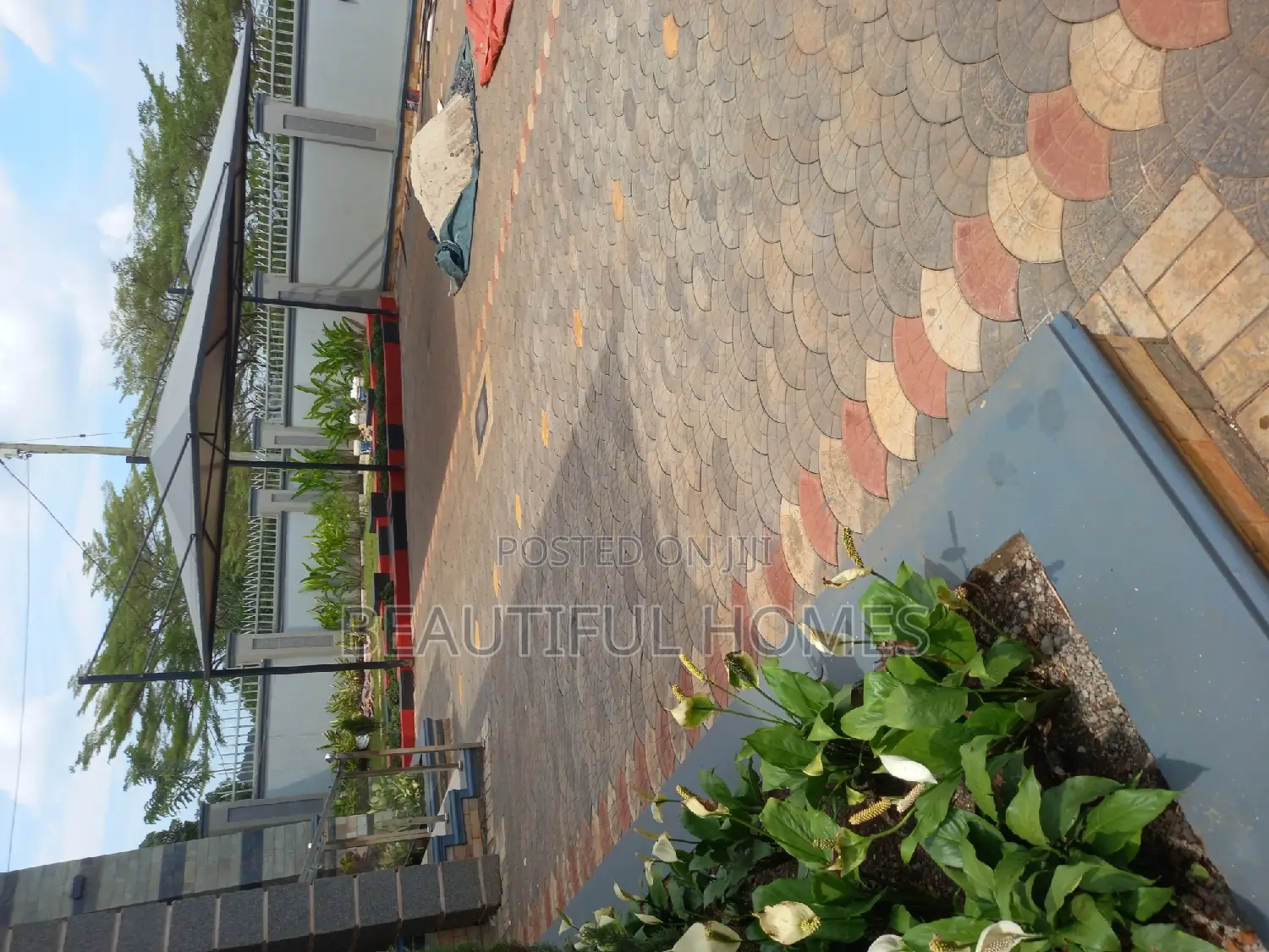 Furnished 6bdrm House in Kira for sale in Kira