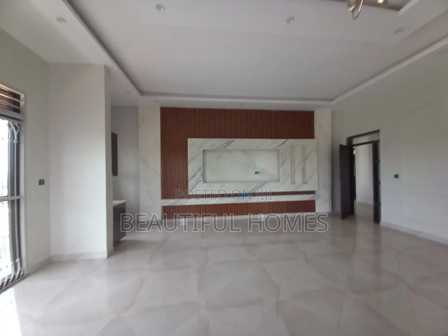 Furnished 6bdrm House in Kira for sale in Kira