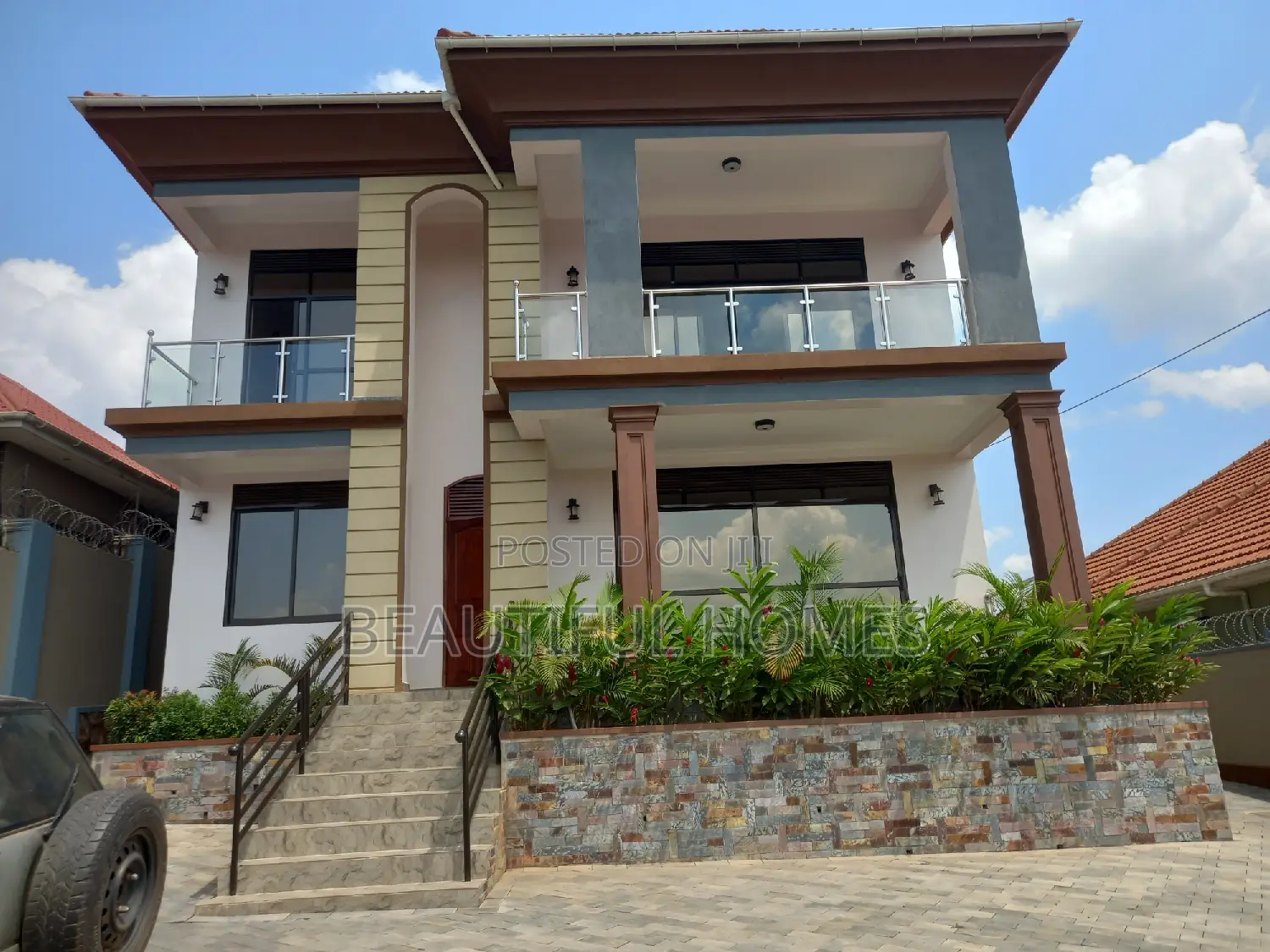 Furnished 6bdrm Duplex in Kira, Central Division for sale in Central Division