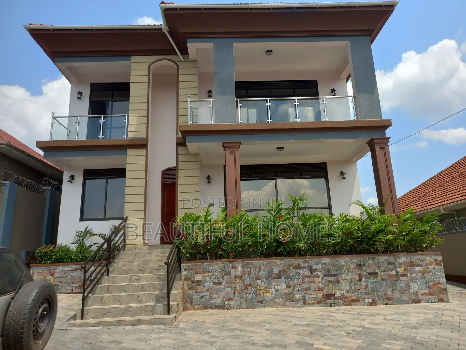 Furnished 6bdrm Duplex in Kira, Central Division for sale in Central Division