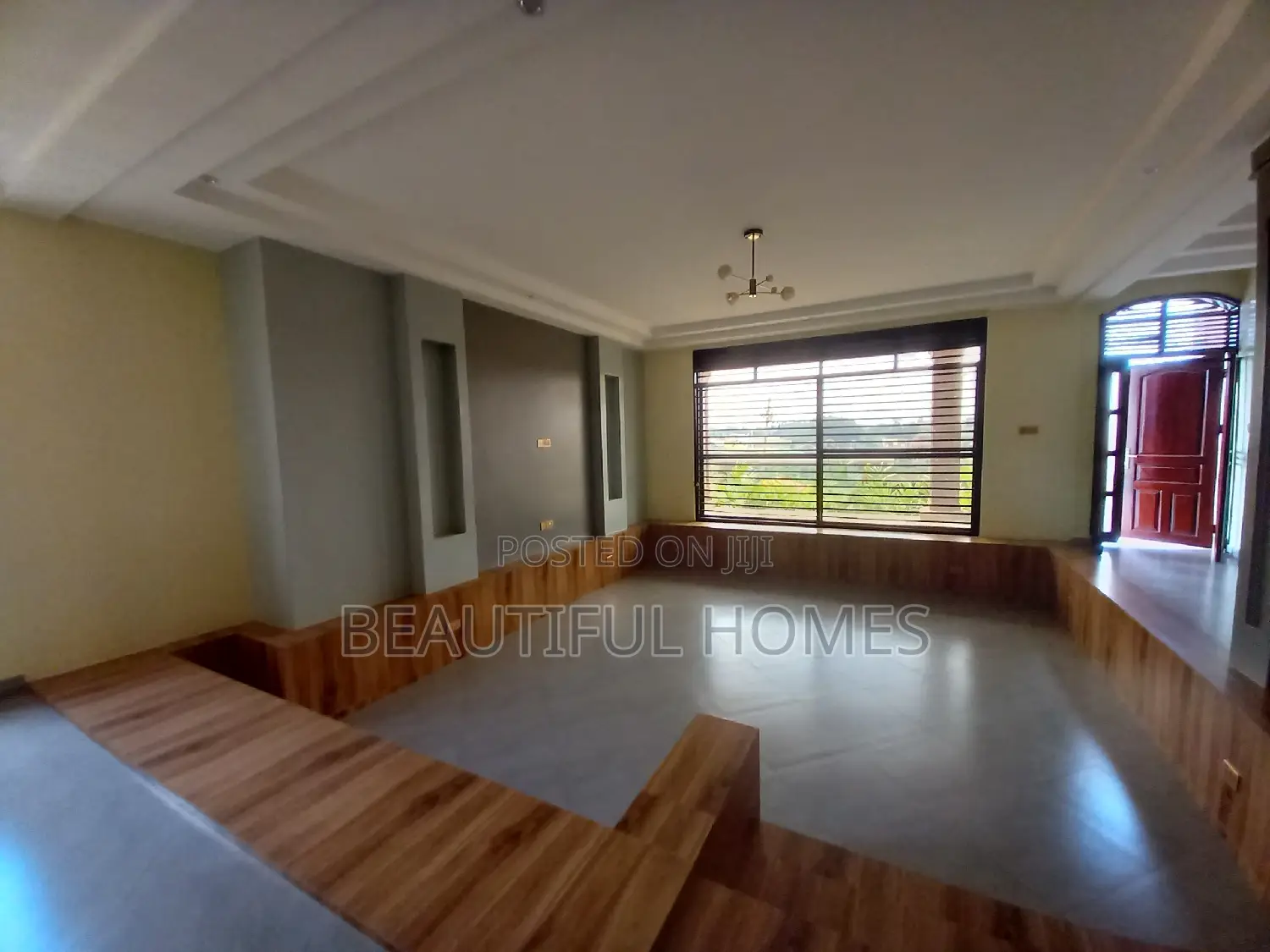 Furnished 6bdrm House in Kira for sale in Kira