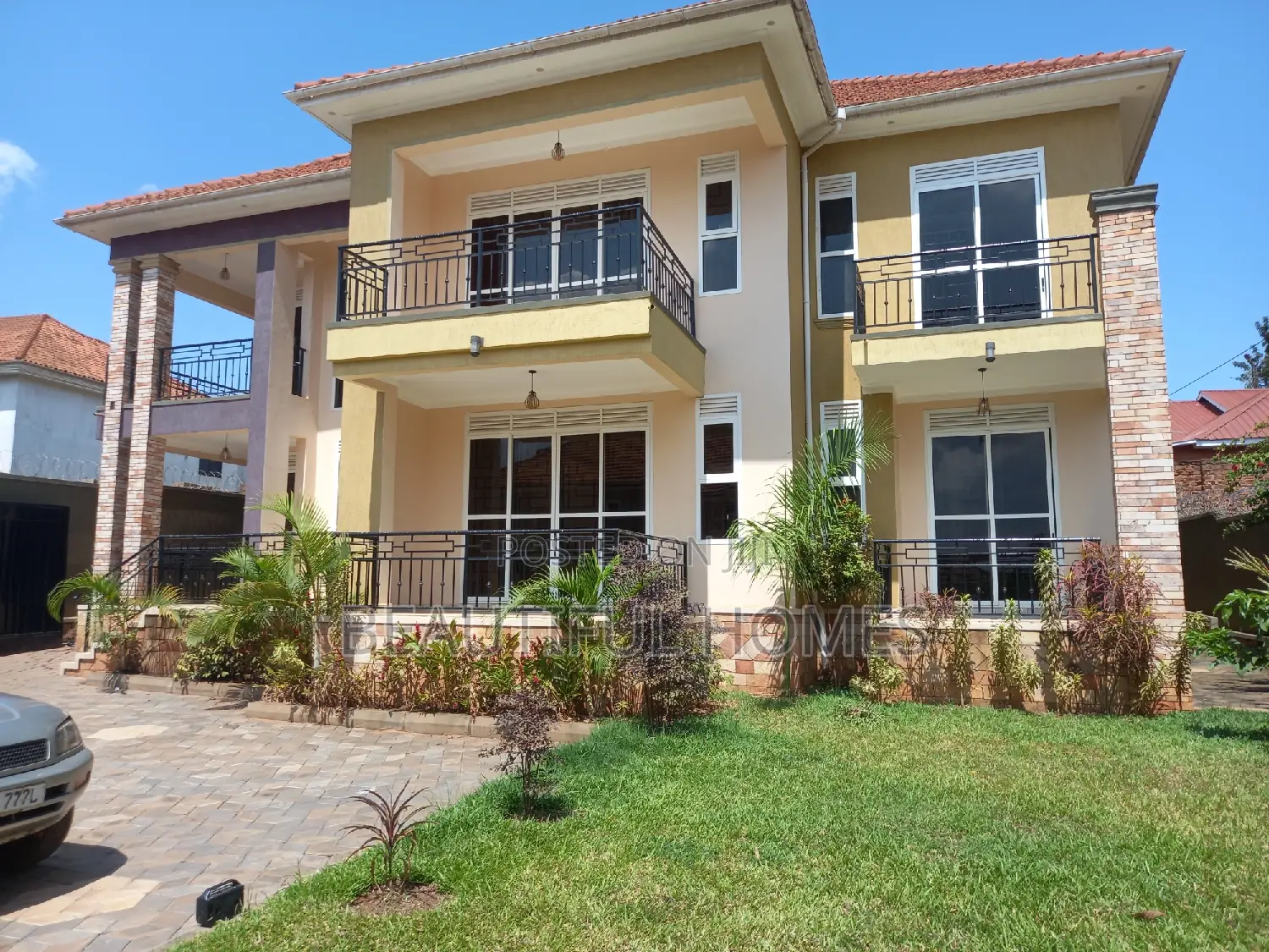 Furnished 7bdrm Mansion in Kira for sale in Kira