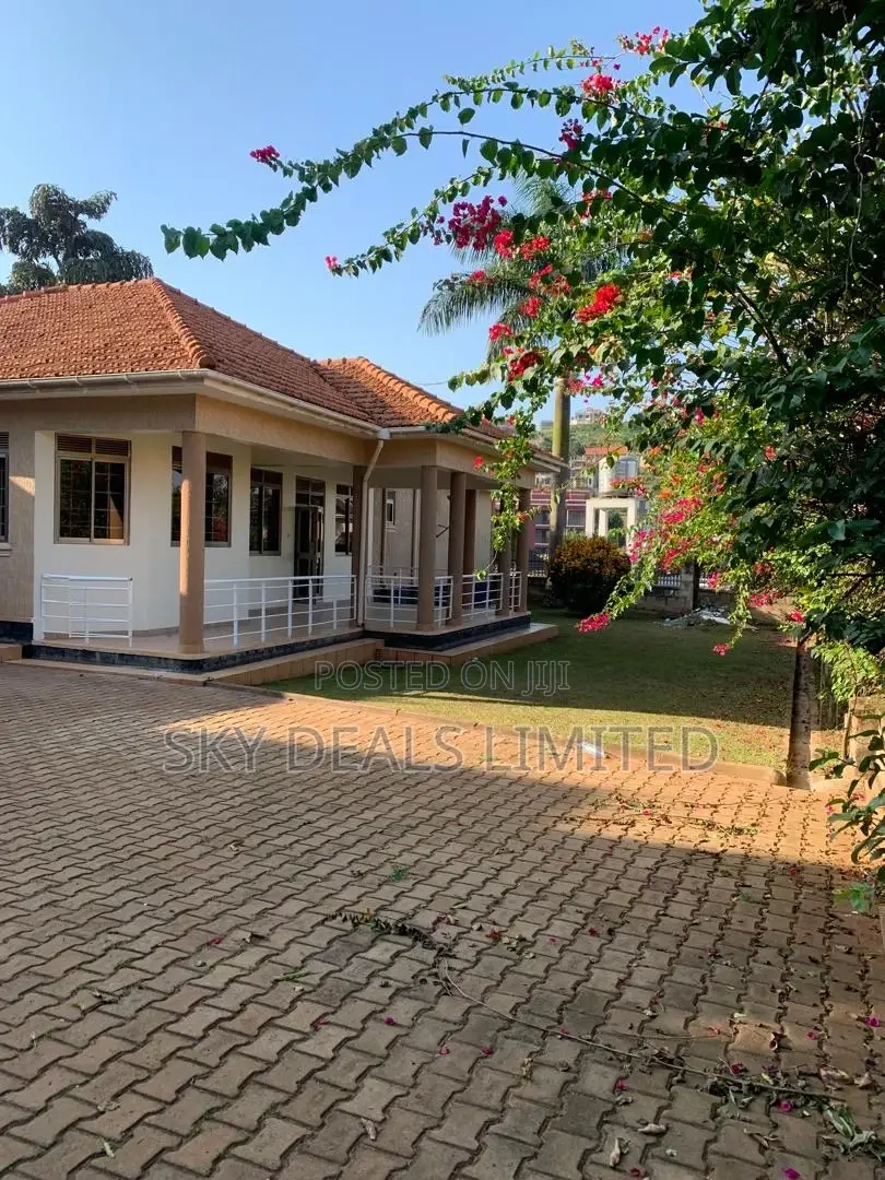 4bdrm Bungalow in Kisaasi, Nakawa for rent in Nakawa