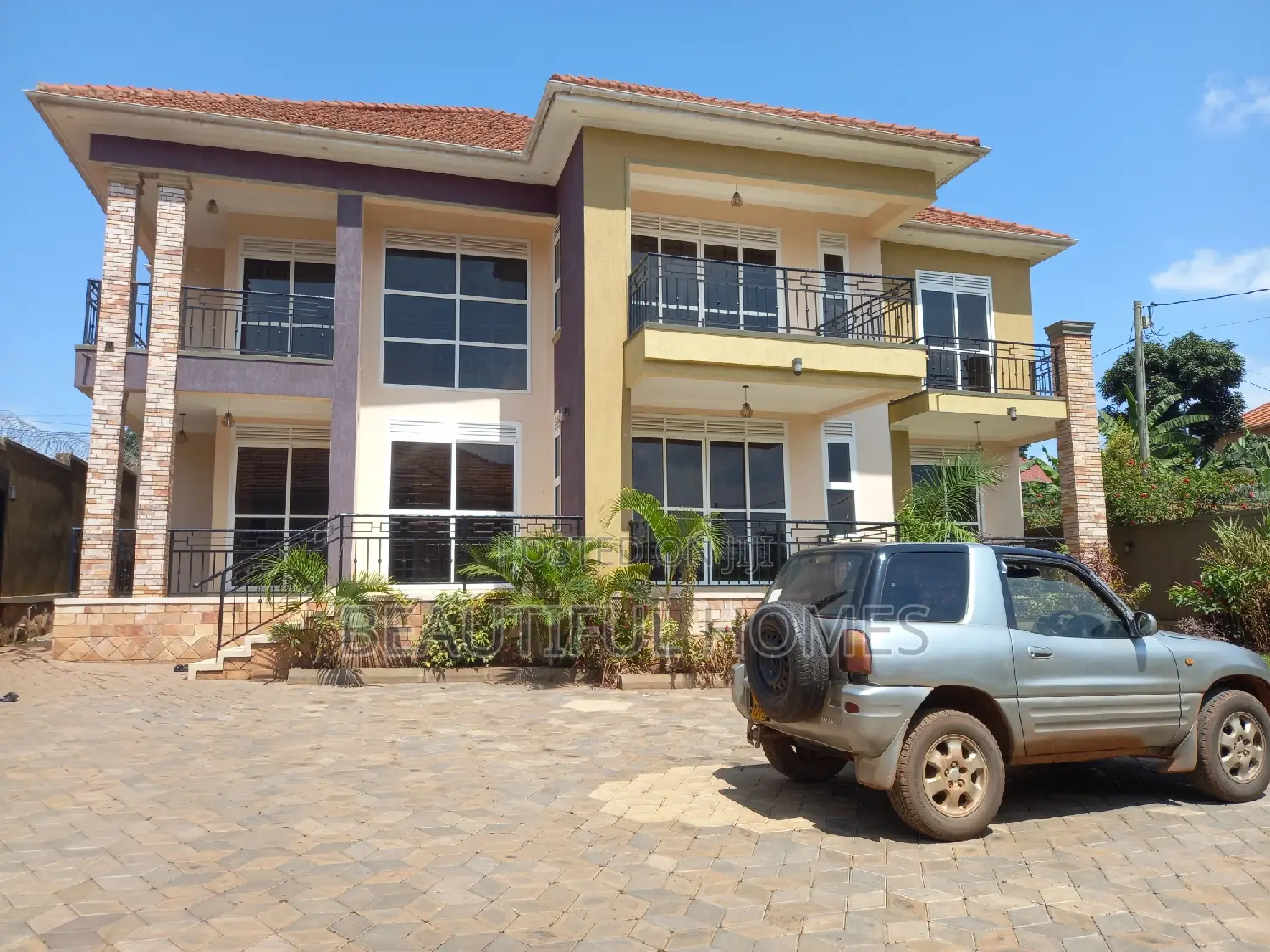 Furnished 7bdrm Duplex in Kira for sale in Kira