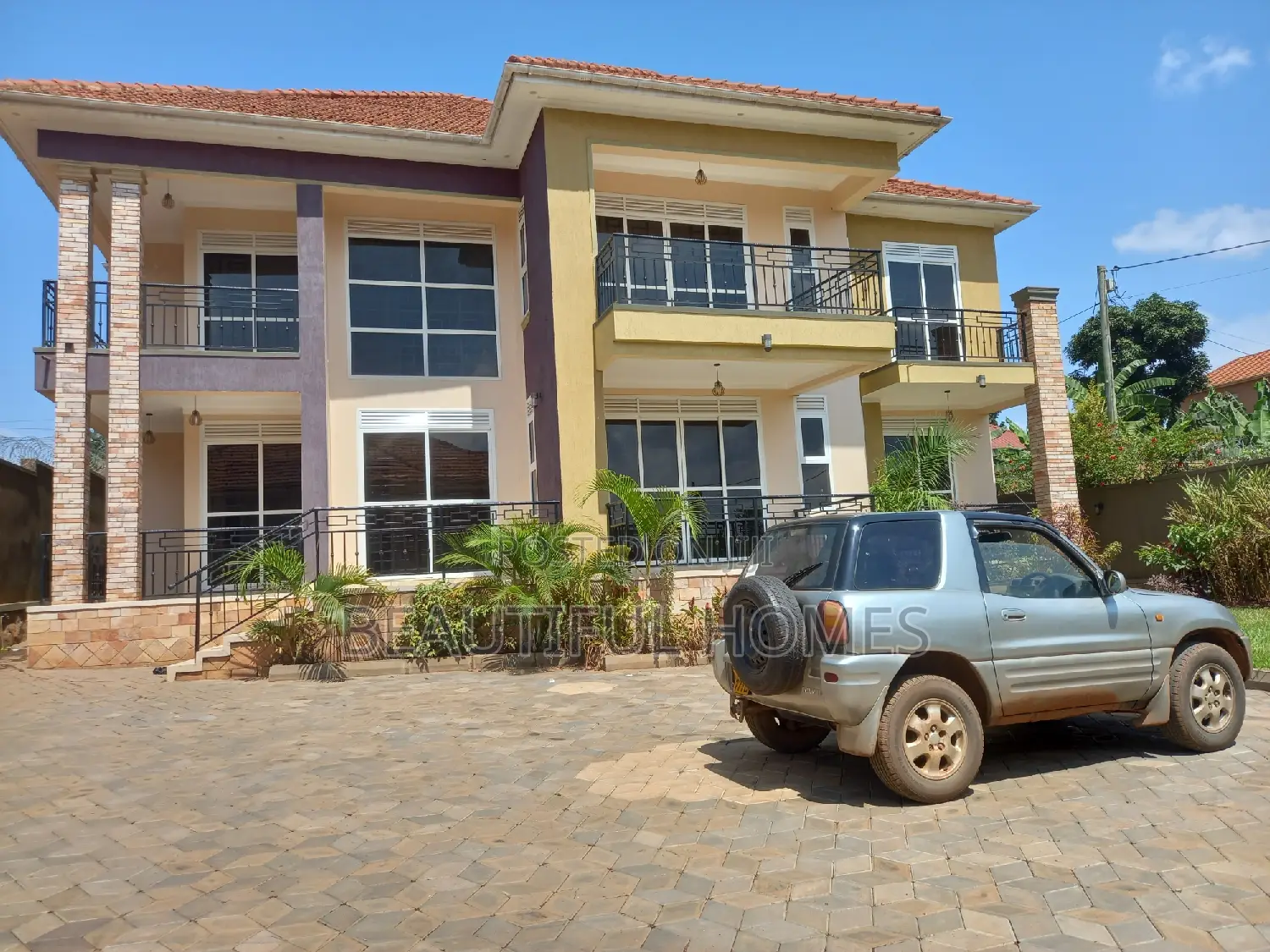 Furnished 7bdrm Duplex in Kira for sale in Kira
