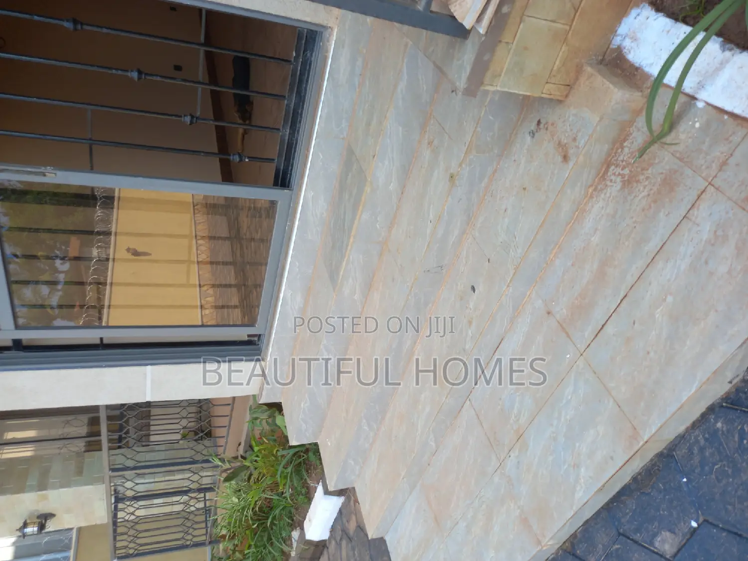 Furnished 7bdrm Mansion in Najjera Tarmacked, Central Division in Central Division