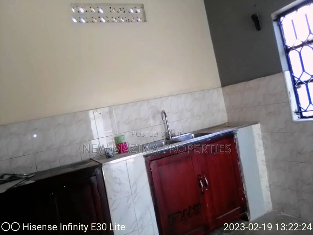 3bdrm Bungalow in Kawempe Town, Division A for sale in Division A