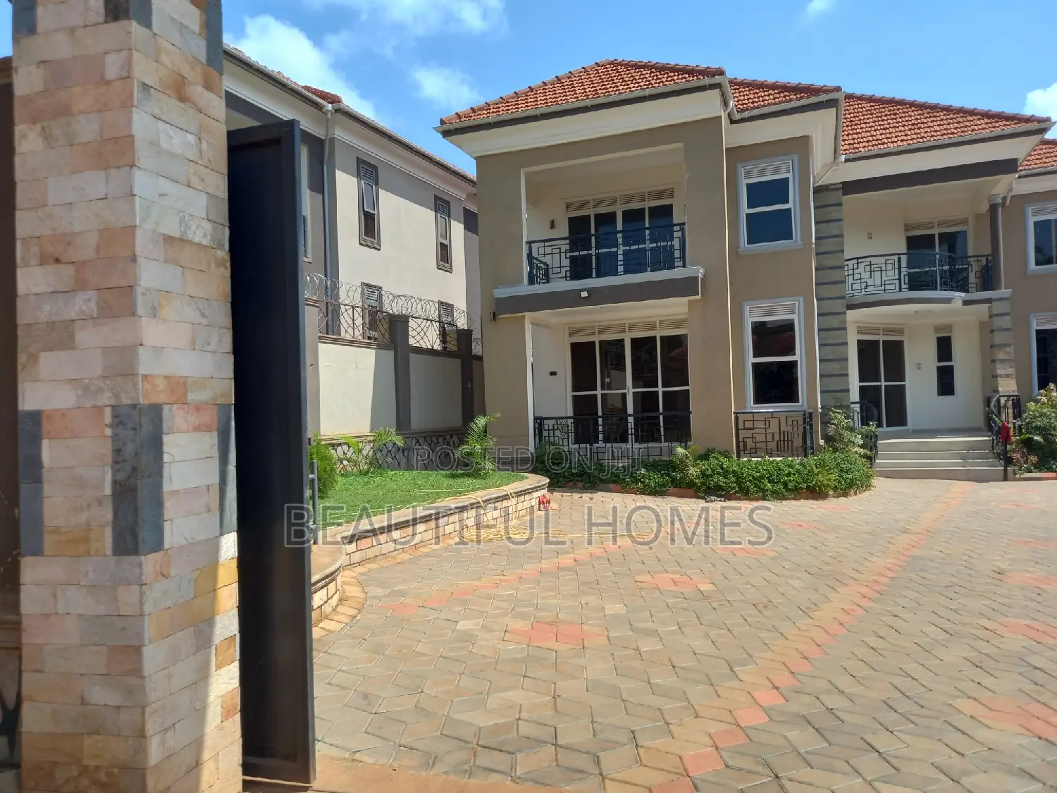 Furnished 7bdrm House in Najjera, Kira for sale in Kira