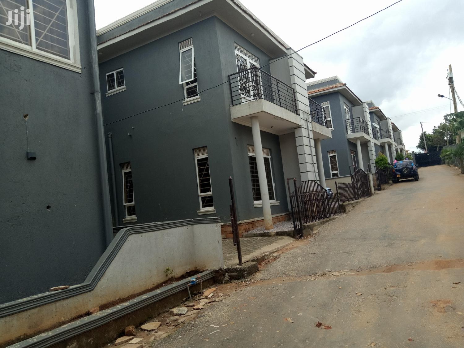 Kiira Four Bedroom Villas With Such Nice Tarmack Access on Sale in Kampala