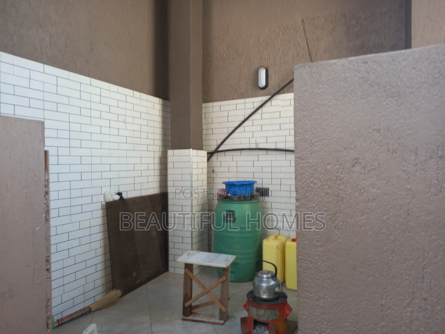 Furnished 7bdrm Mansion in Kisaasi, Nakawa for sale in Nakawa