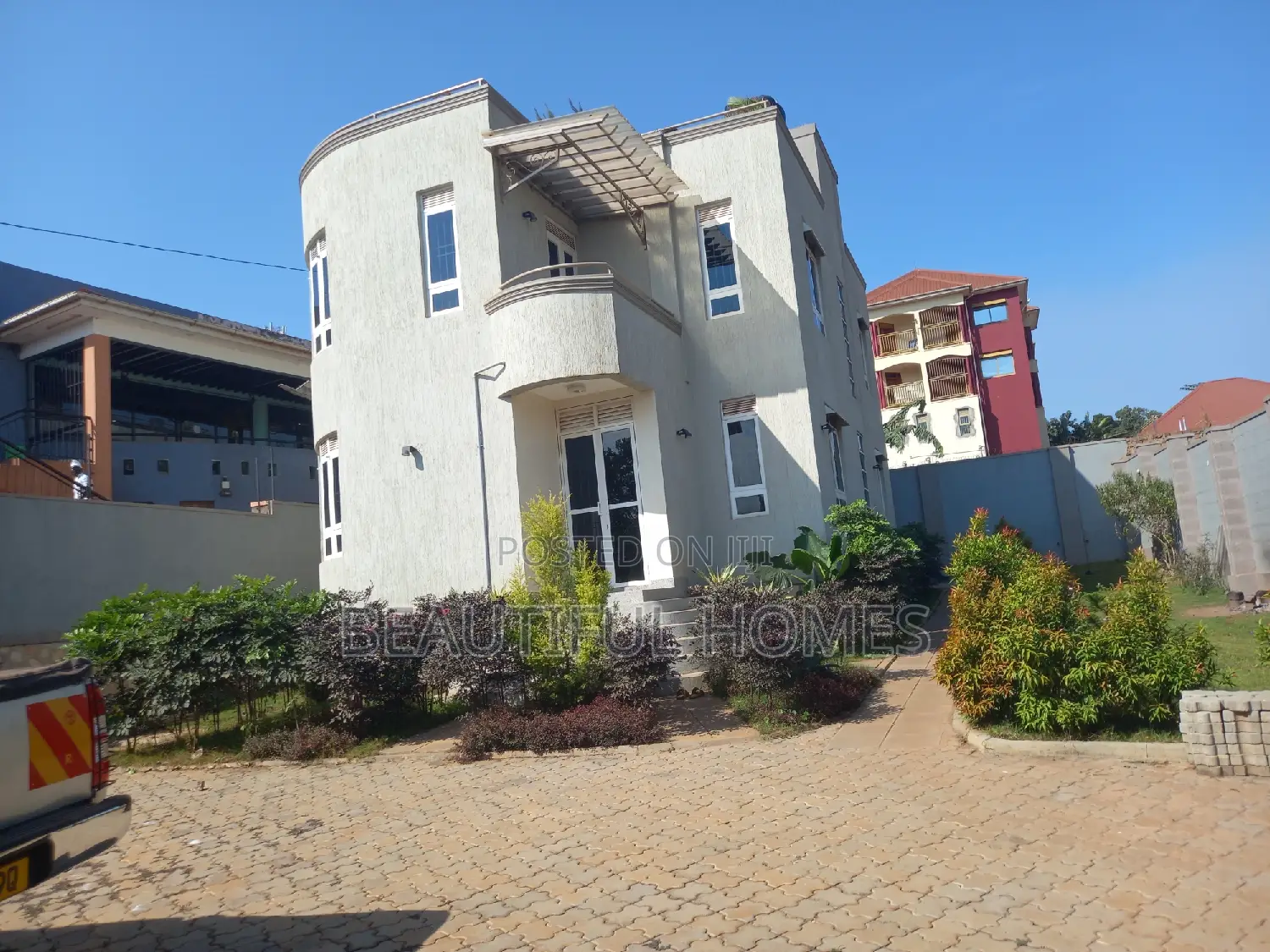 Furnished 4bdrm Maisonette in Kira Posh for sale in Kira