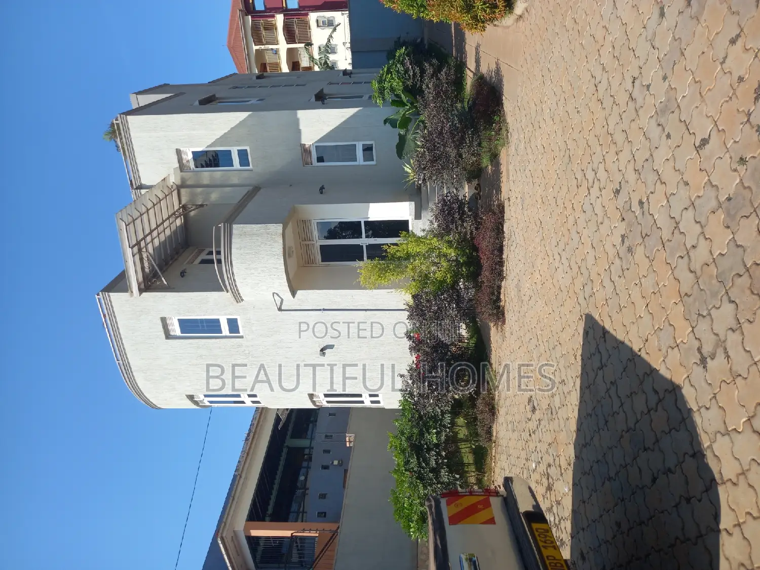 Furnished 4bdrm Maisonette in Kira Posh for sale in Kira