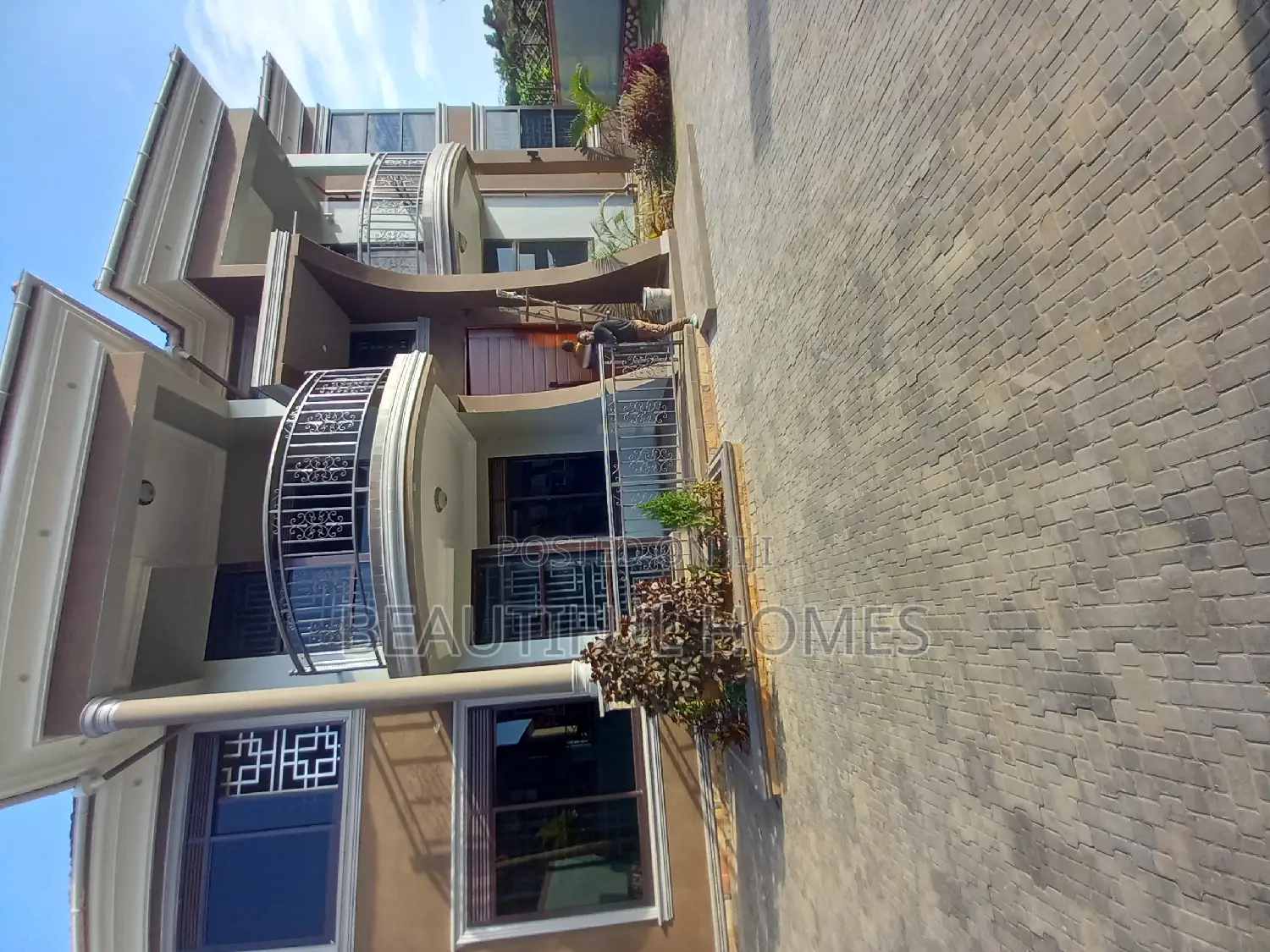 Furnished 6bdrm Mansion in Kyanja Rich, Nakawa for sale in Nakawa