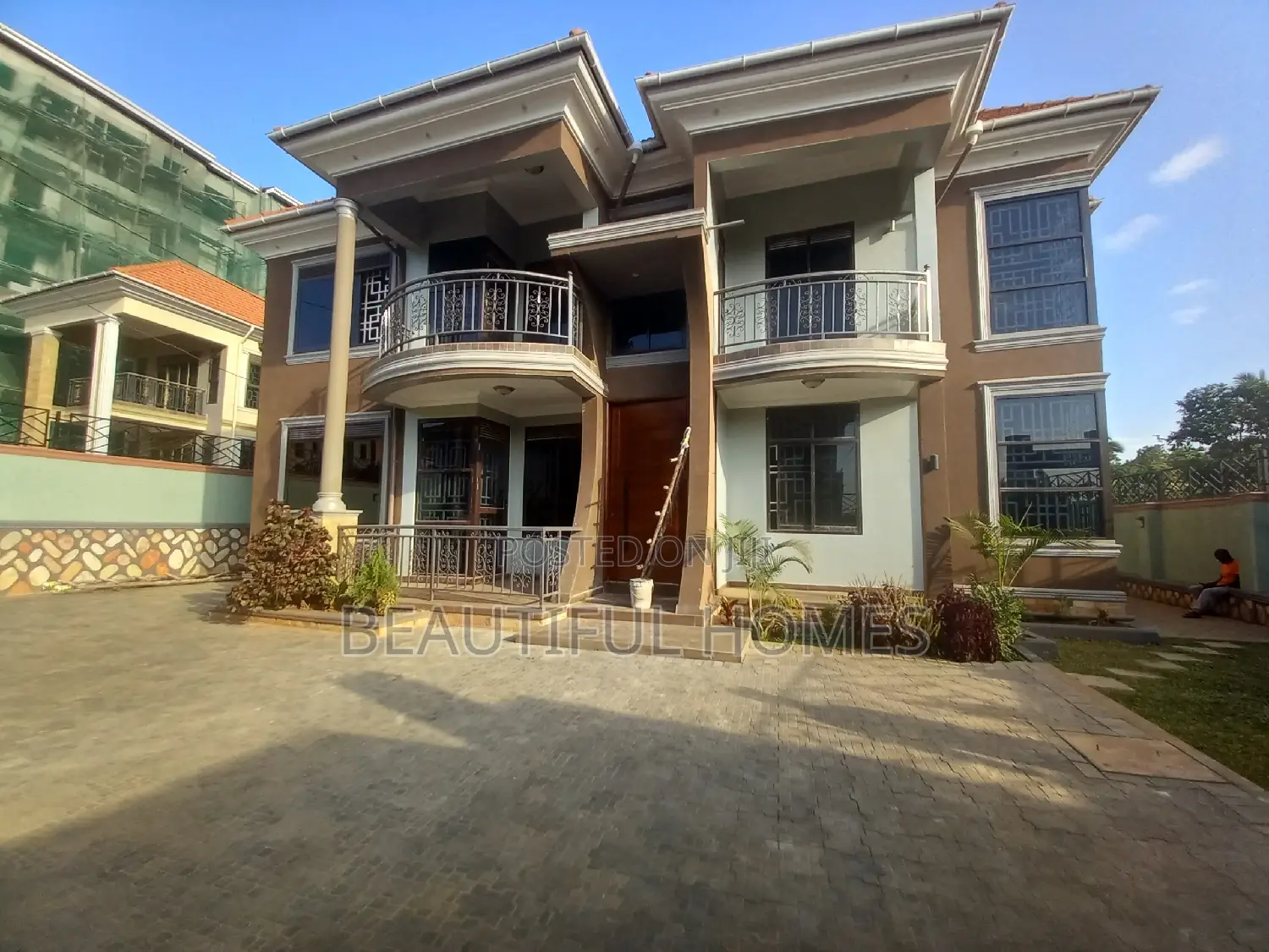 Furnished 6bdrm Duplex in Kyanja, Nakawa for sale in Nakawa