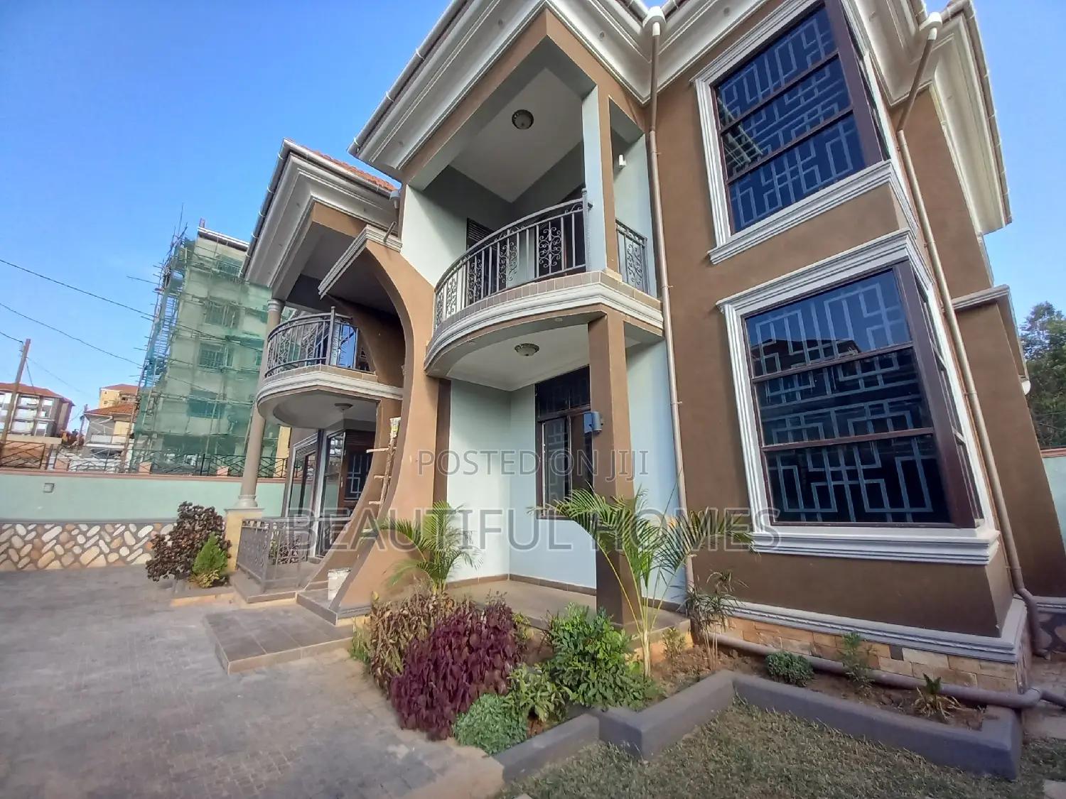 Furnished 6bdrm Duplex in Kyanja, Nakawa for sale in Nakawa