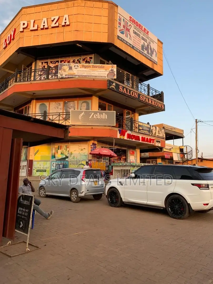 Big Space Shop for Rent in Kisaasi Center in Nakawa