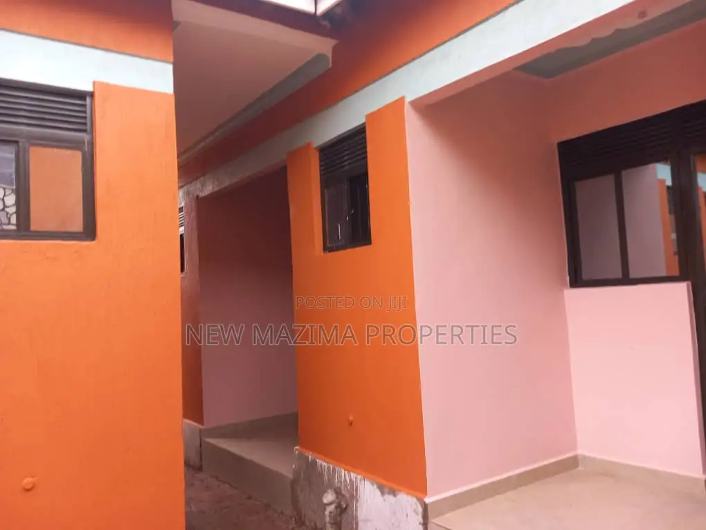 1bdrm House in Nsambya Town, Division A for rent in Division A