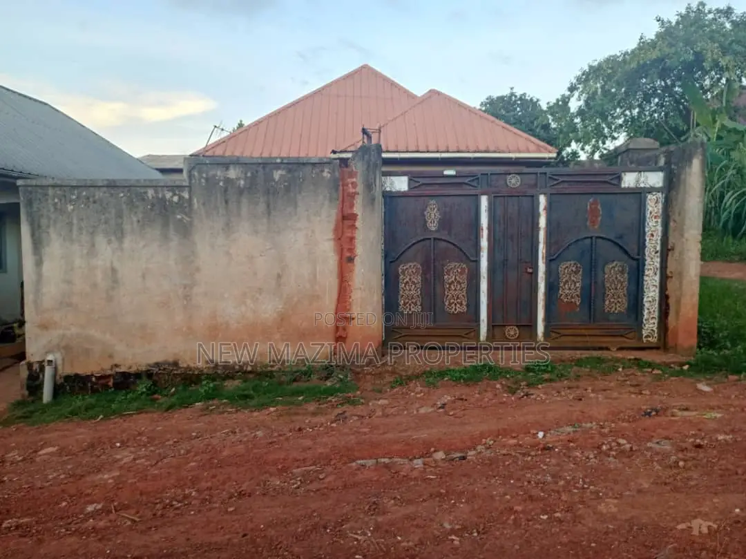 3bdrm House in Nansana Bujjuko Town, Division A for sale in Division A
