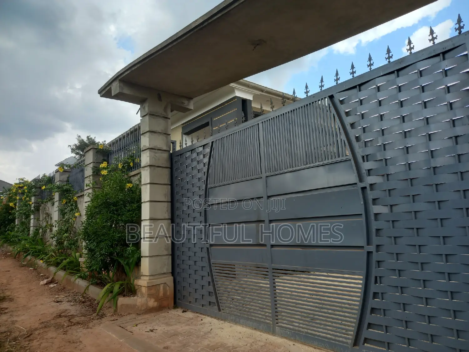 Furnished 4bdrm Bungalow in Sonde Namugongo, Kira for sale in Kira