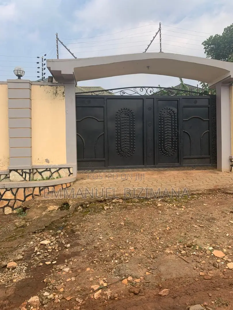 4bdrm Bungalow in Wemac Properties, Wakiso / Wakiso for sale in Wakiso / Wakiso