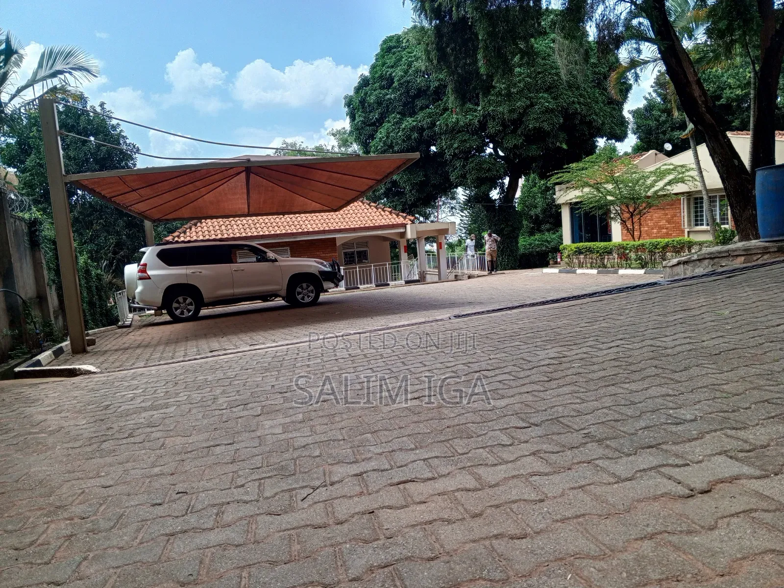 4bdrm Bungalow in Kololo Property, Central Division for rent in Central Division