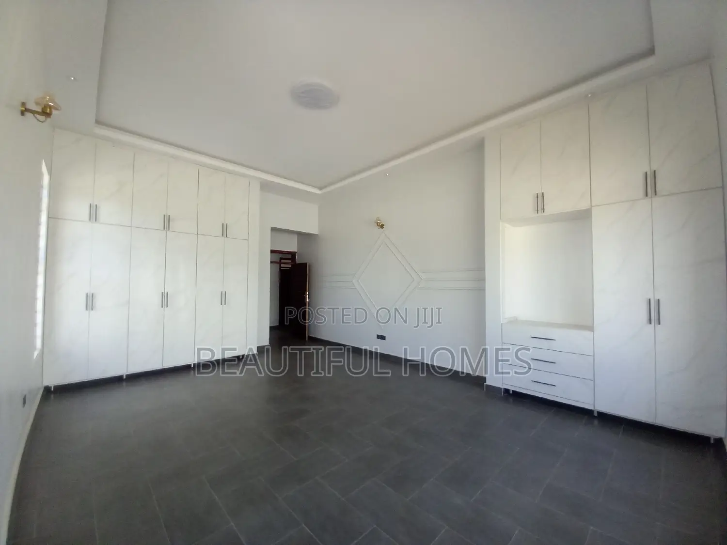 Furnished 4bdrm House in Kira for sale in Kira