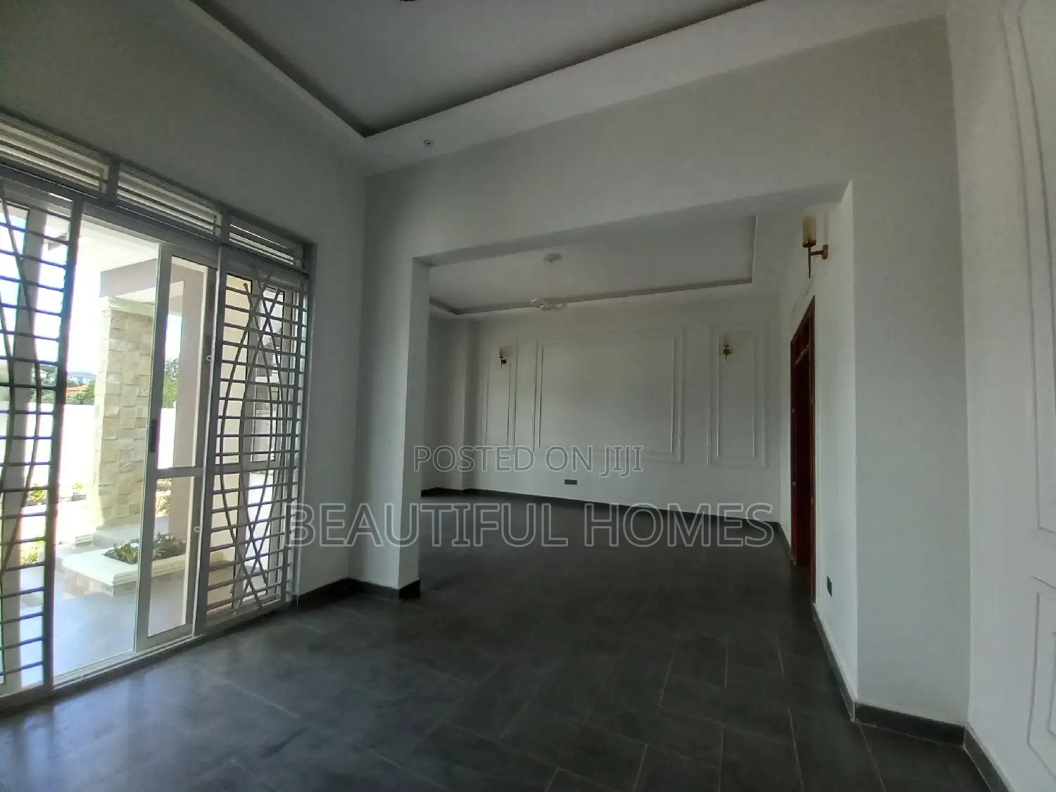 Furnished 4bdrm House in Kira for sale in Kira