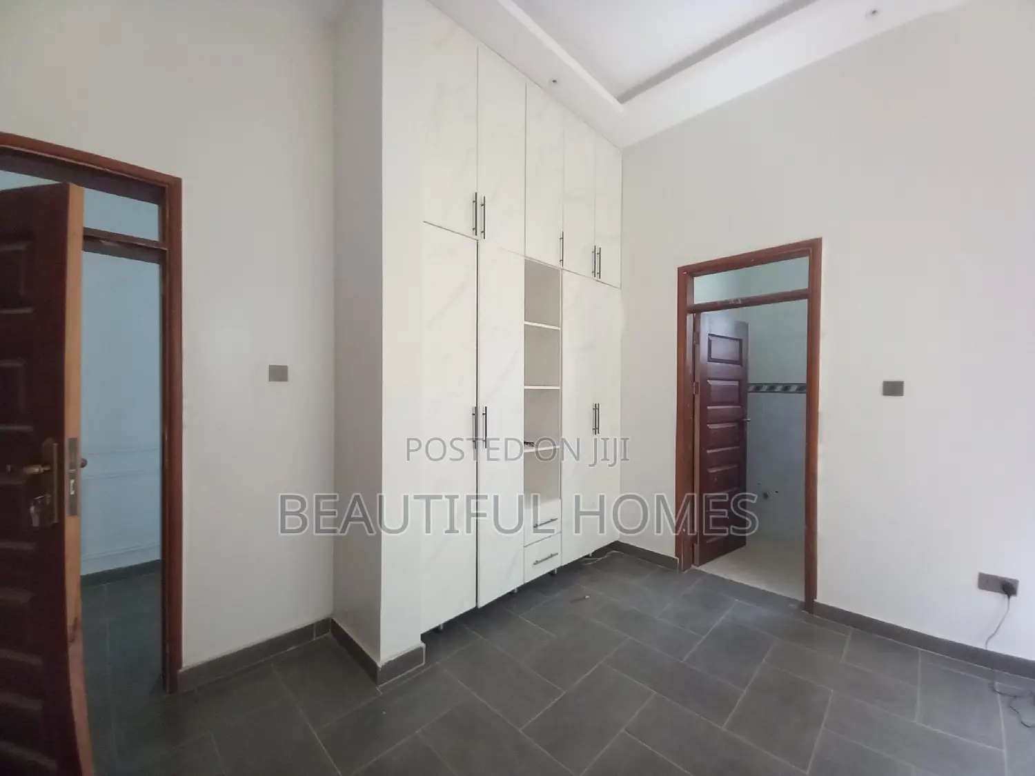 Furnished 4bdrm House in Kira, Central Division for sale in Central Division