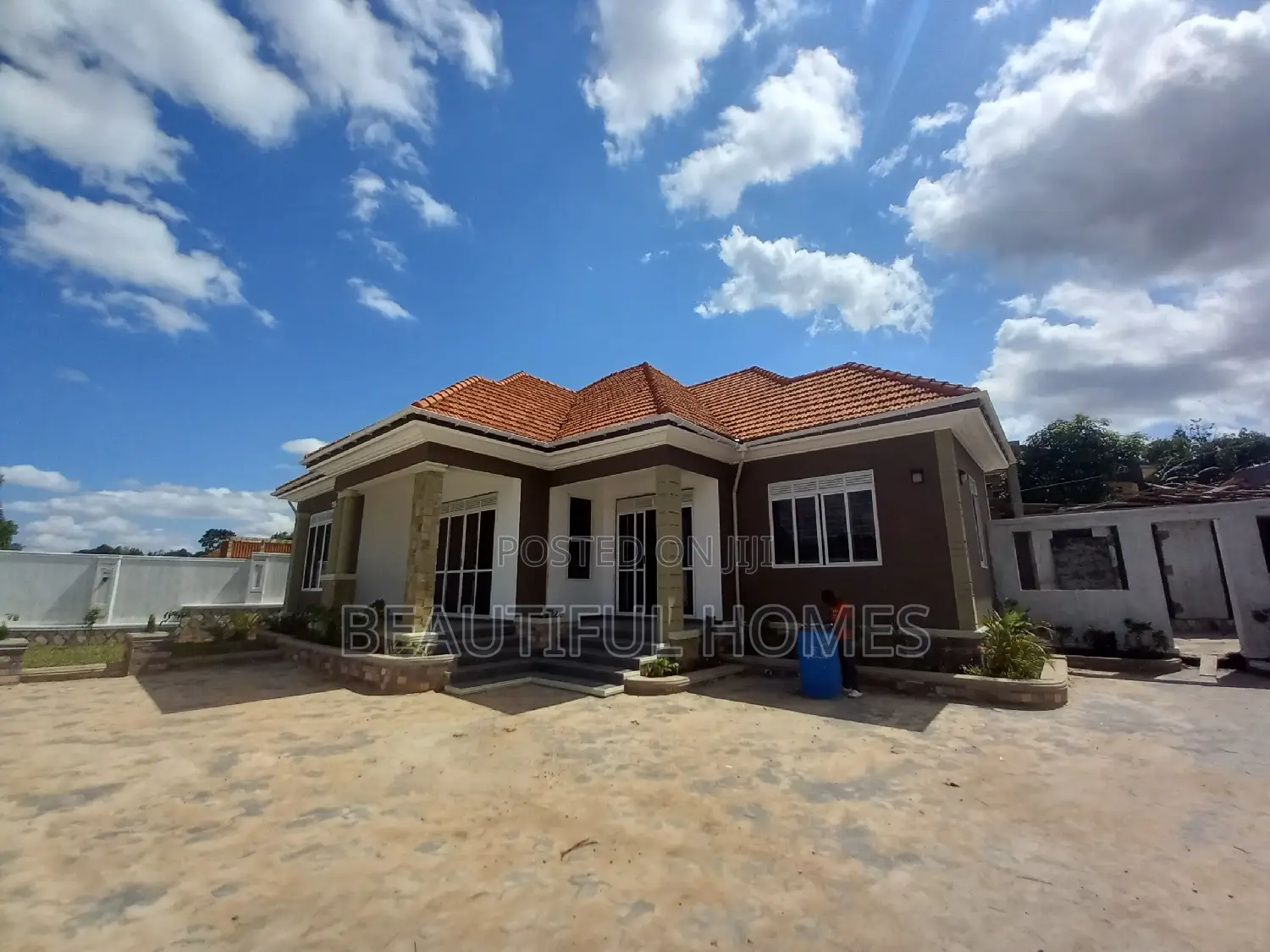 Furnished 4bdrm House in Kira for sale in Kira