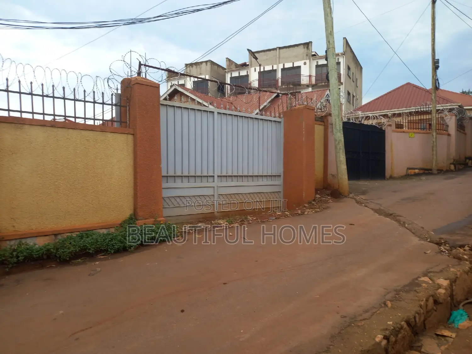 Kisaasi Kulambiro Hill Plot on Sale in Central Division