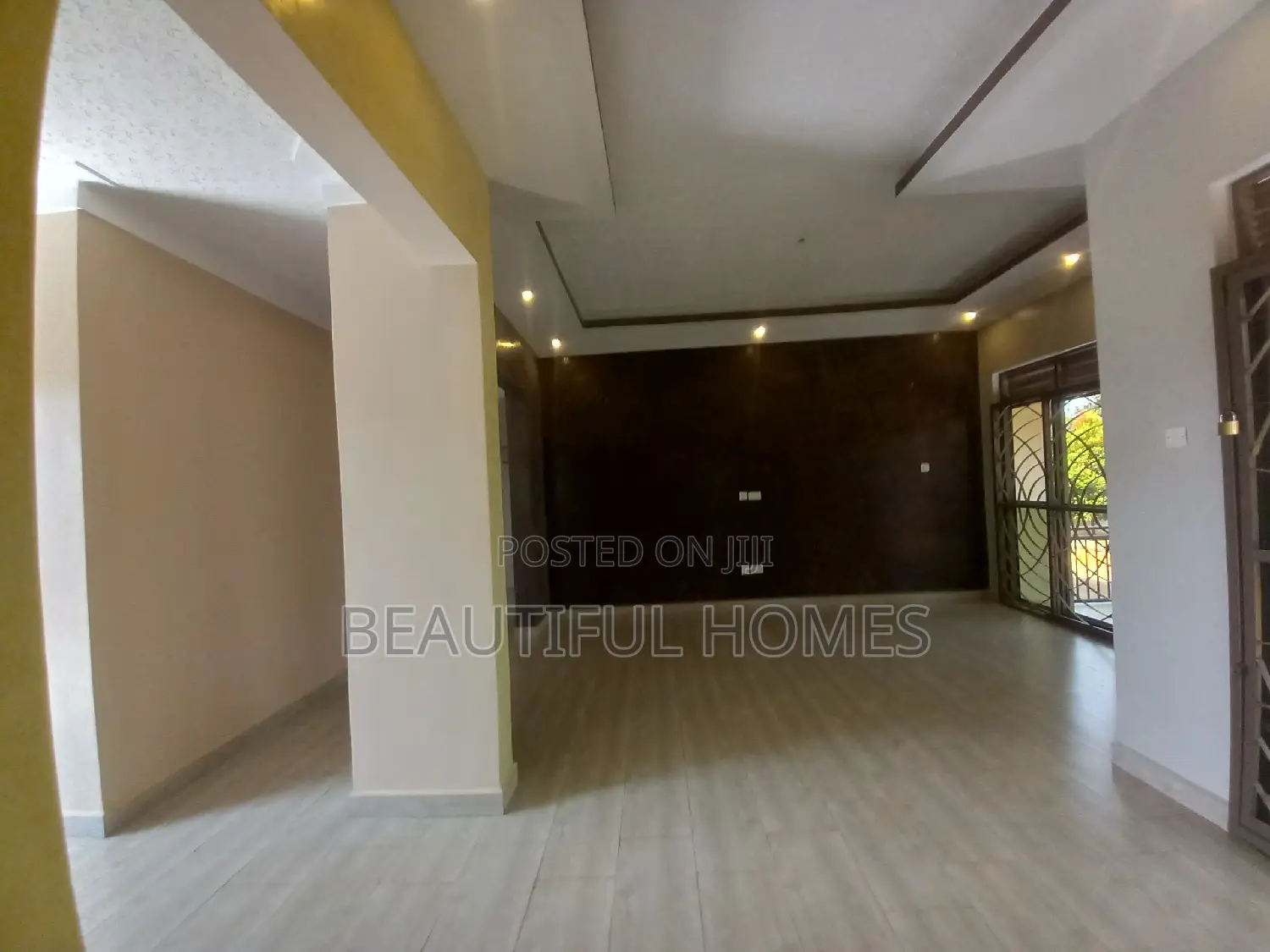 Furnished 4bdrm House in Kira for sale in Kira