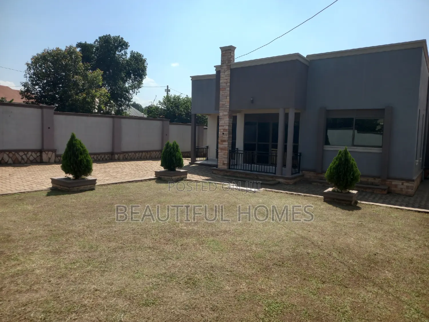 Furnished 4bdrm Bungalow in Kira for sale in Kira